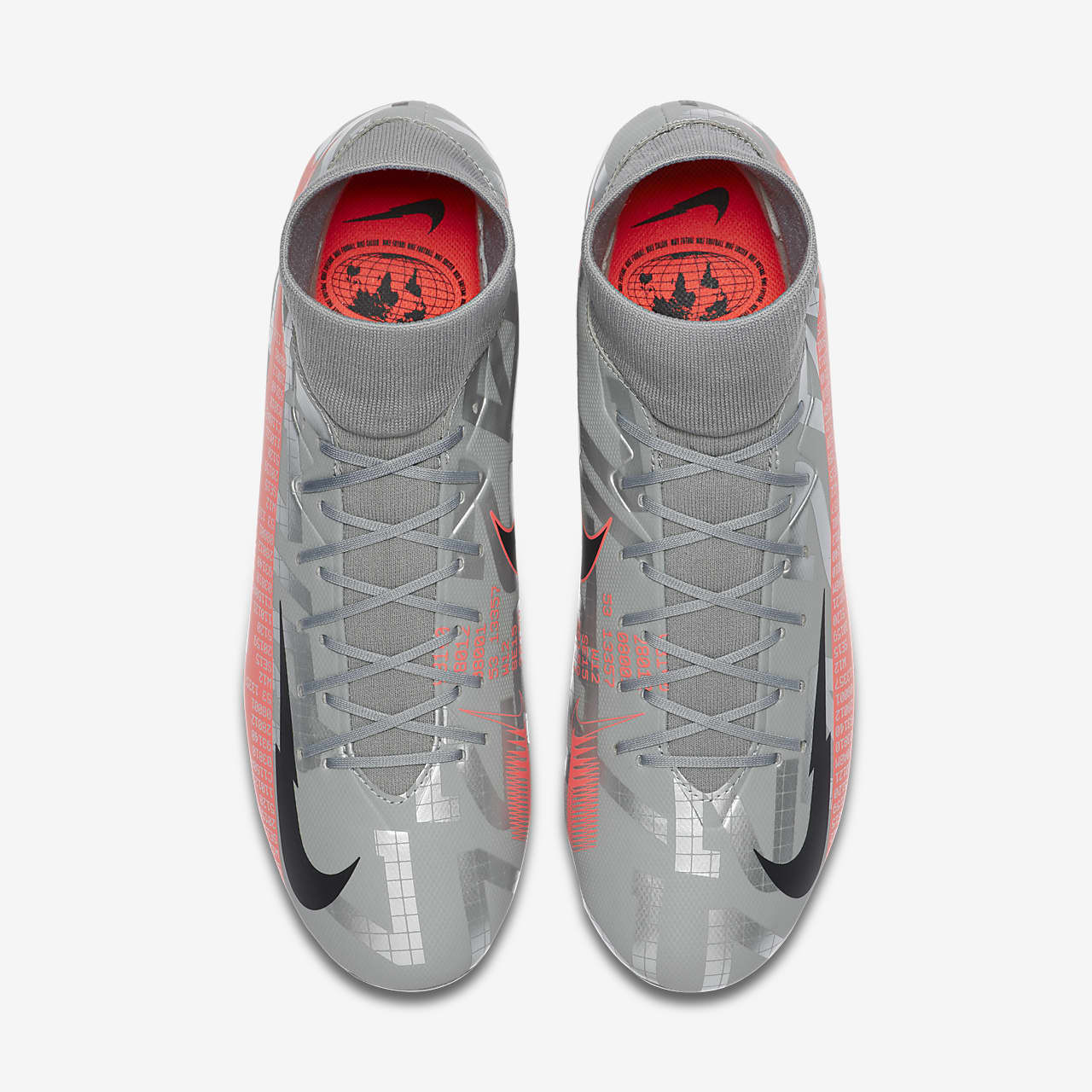 foto di scarpe nike da calcio