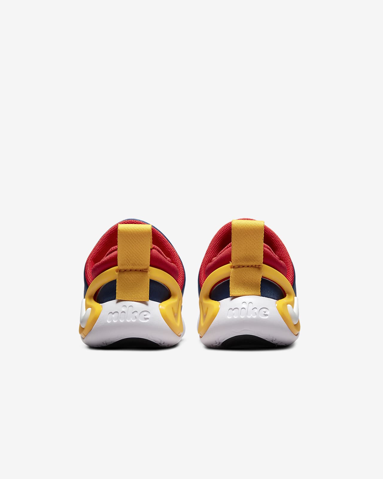 Calzado fácil de poner y quitar para bebé e infantil Nike Dynamo Go. Nike .com