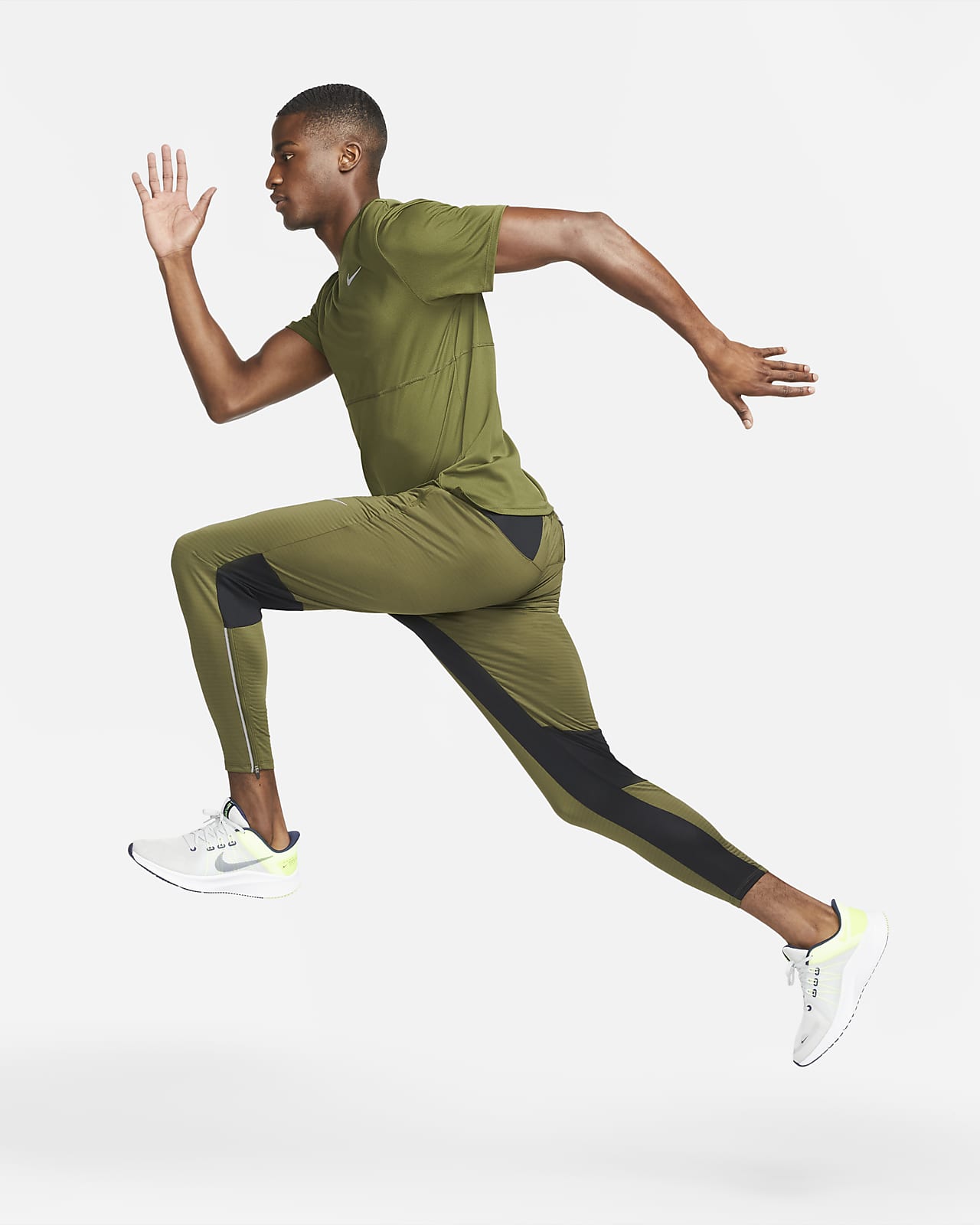 Nike Phenom Elite Men's Knit Running Trousers. Nike SI