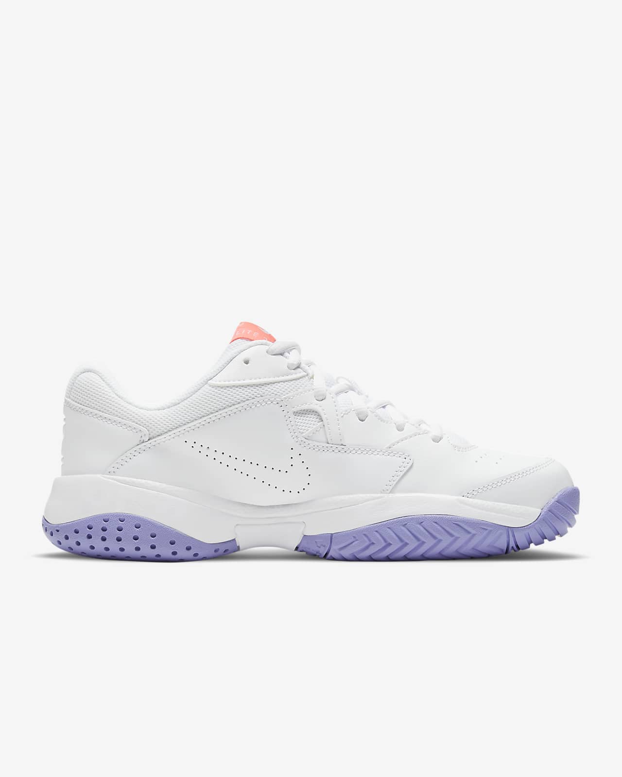 white nike tennis court shoes