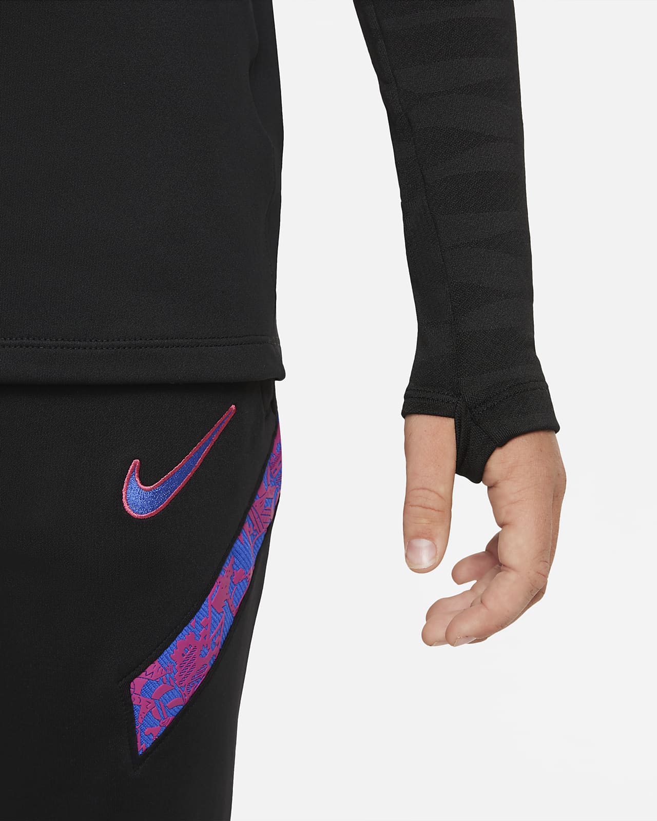 nike strike barcelona