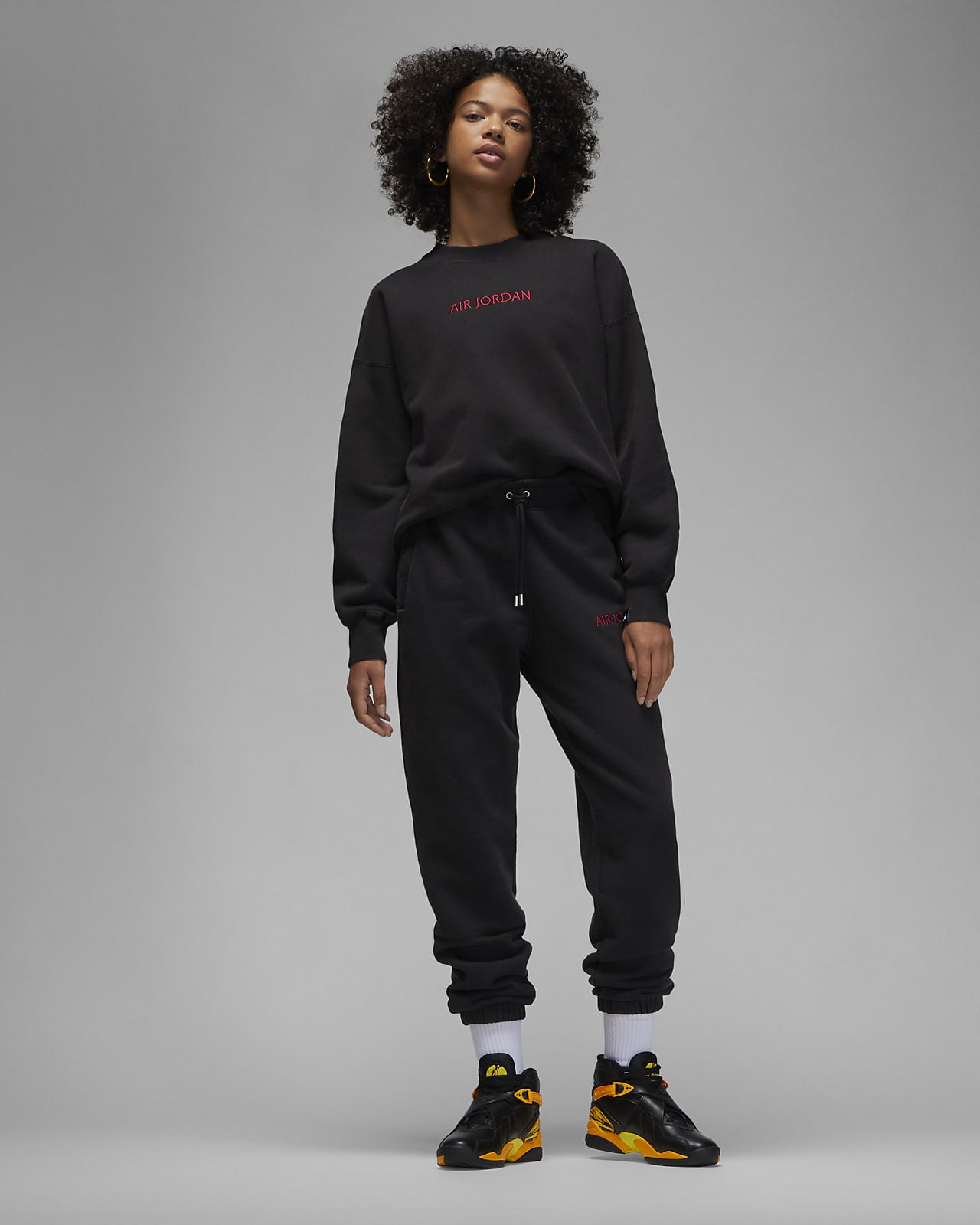 Air Jordan Wordmark Women's Crew. Nike FI