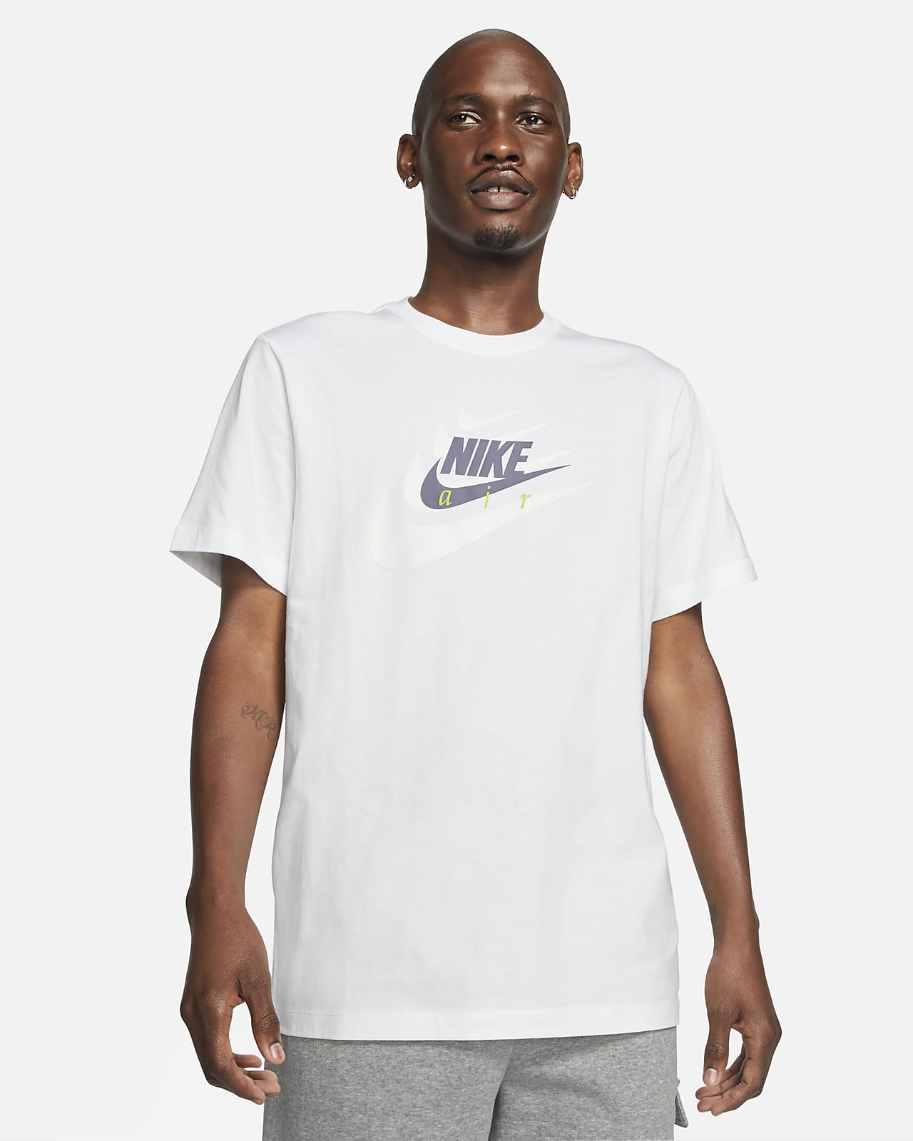 t shirt nike sportswear