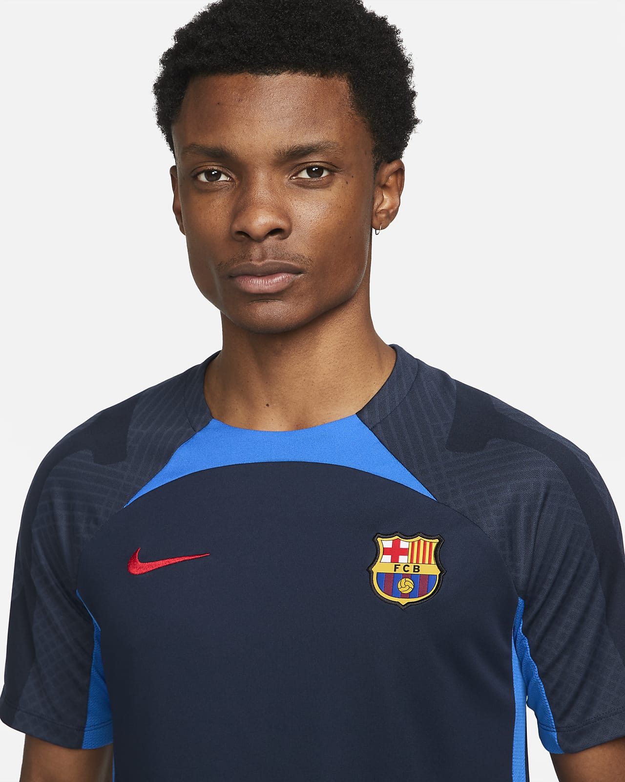 Recuerdo frutas Prescripción FC Barcelona Strike Camiseta de fútbol de manga corta Nike Dri-FIT -  Hombre. Nike ES