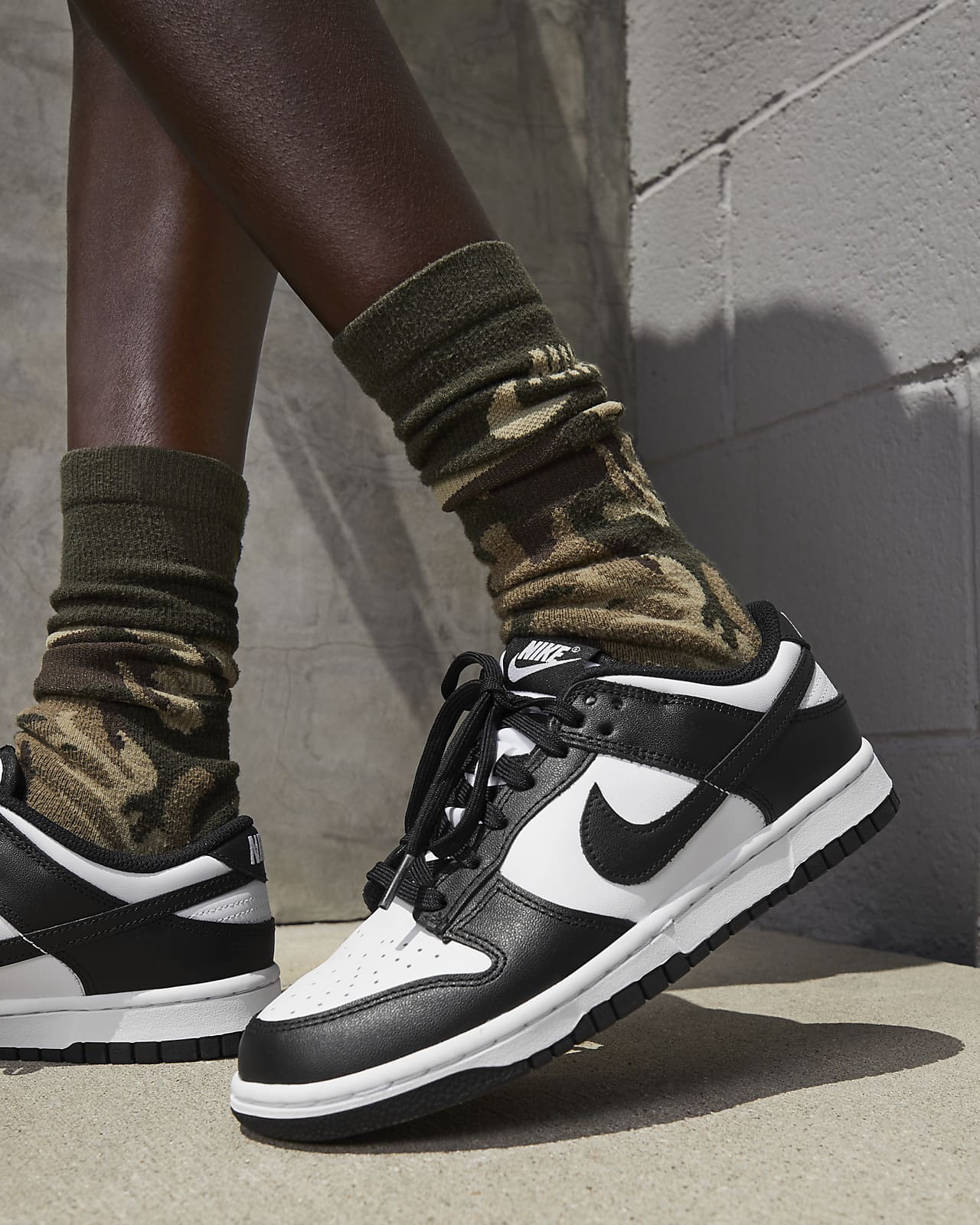 This Coveted Nike Dunk High Sneaker Is a Free Lesson in Women's Sizing