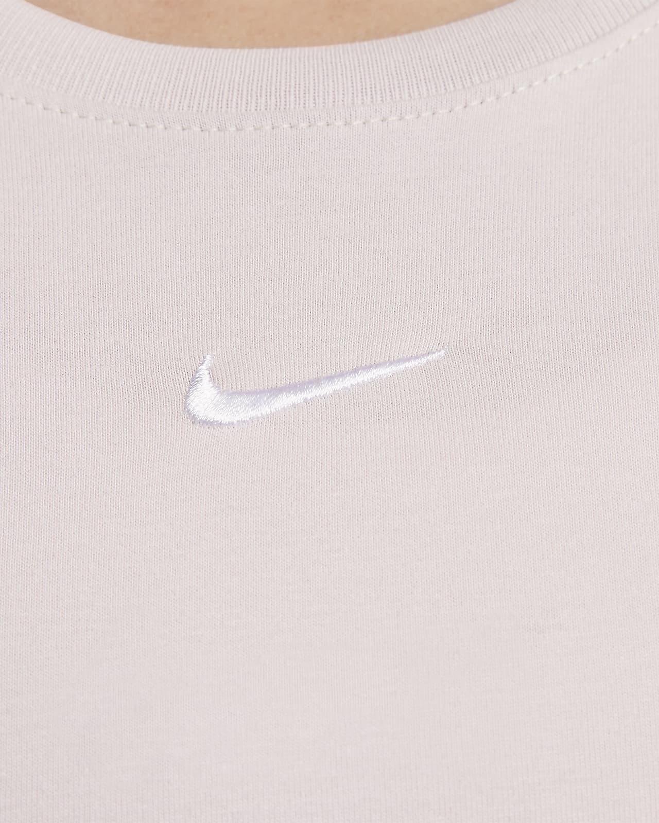 Nike Men's Sportswear Premium Essentials Long-Sleeve T-Shirt