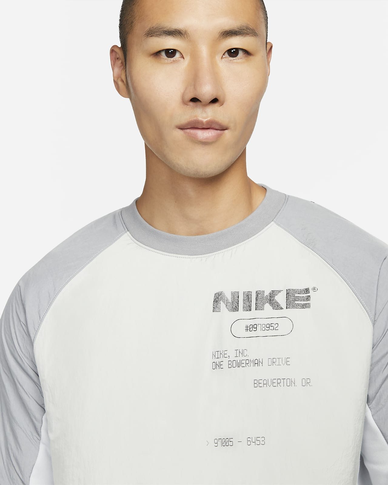 Nike公式 ナイキ スポーツウェア シティ メイド メンズ フレンチ テリー プルオーバー スウェットシャツ オンラインストア 通販サイト