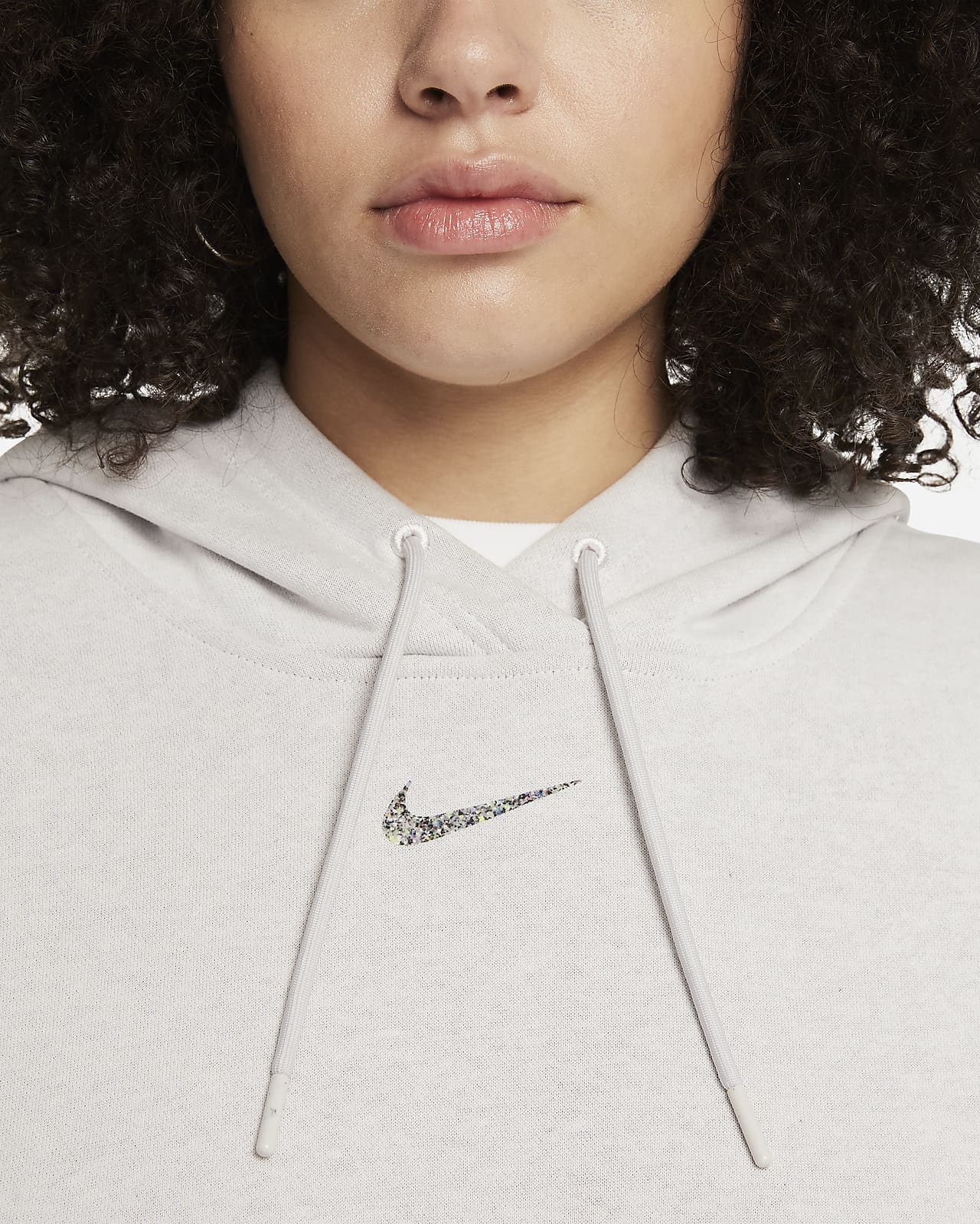 Sudadera con gorro de tejido Fleece sencillo para mujer talla grande Nike  Sportswear Collection Essential. Nike.com