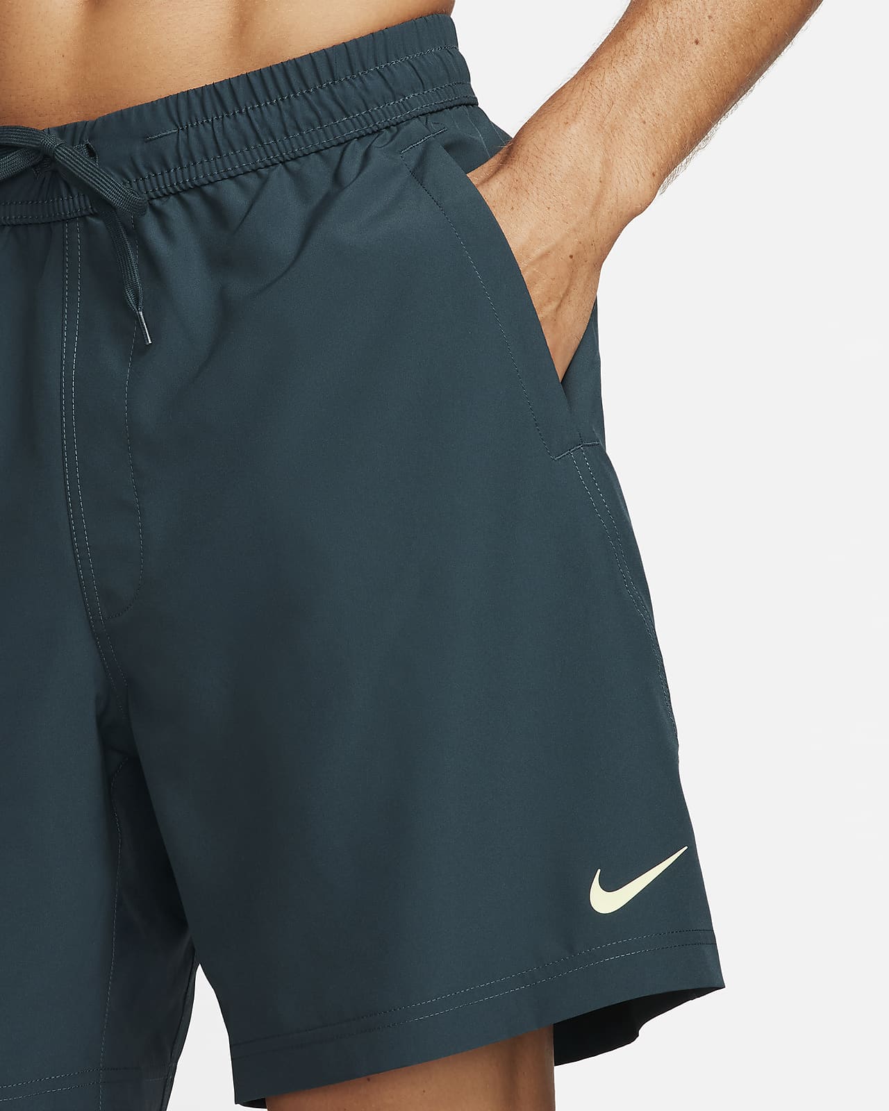 The Top 10 Summer Essentials Available On Nike's Website - Sports  Illustrated FanNation Kicks News, Analysis and More