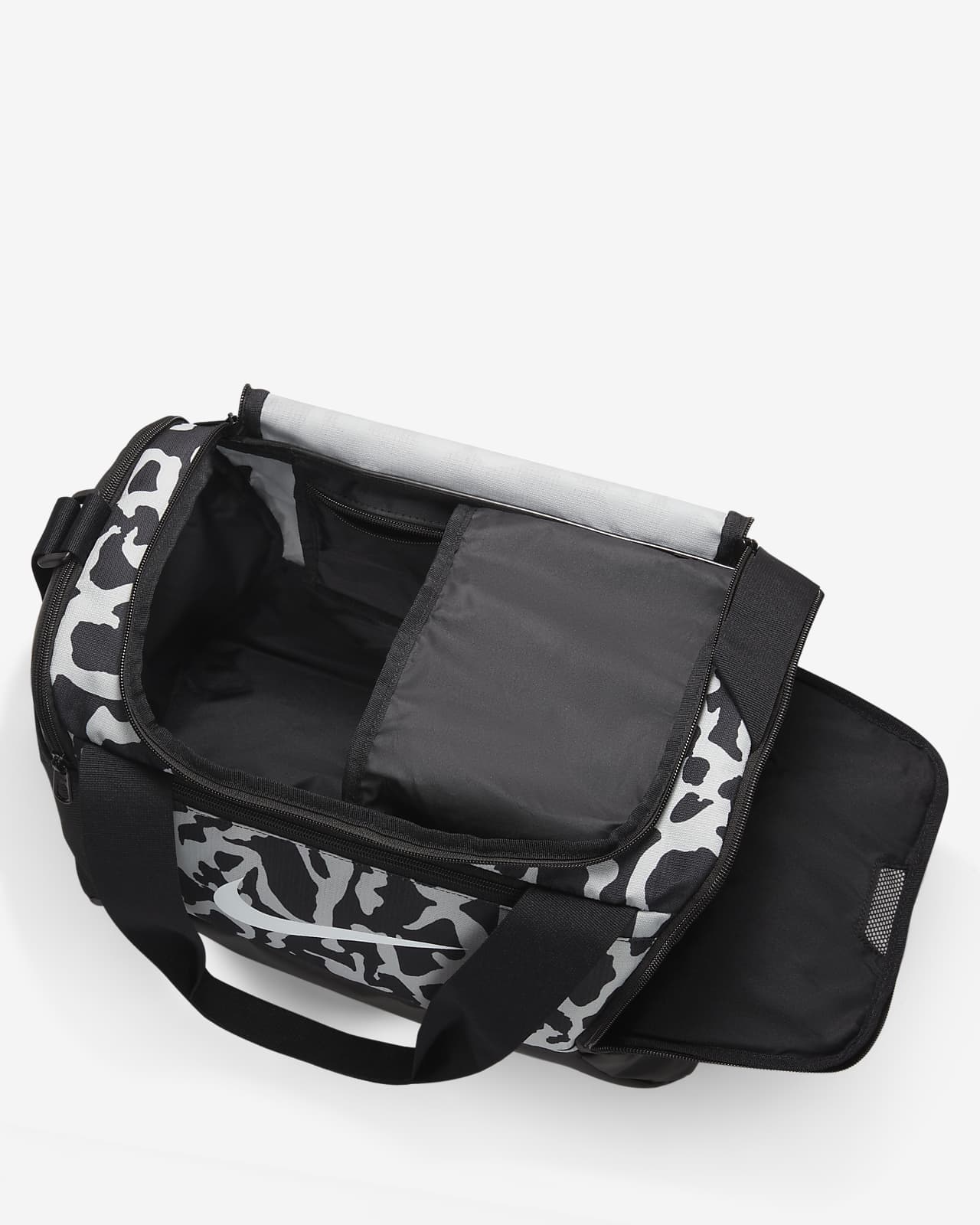 lucha juguete nuestra Nike Brasilia Duffel Bag (Extra Small, 25L). Nike.com