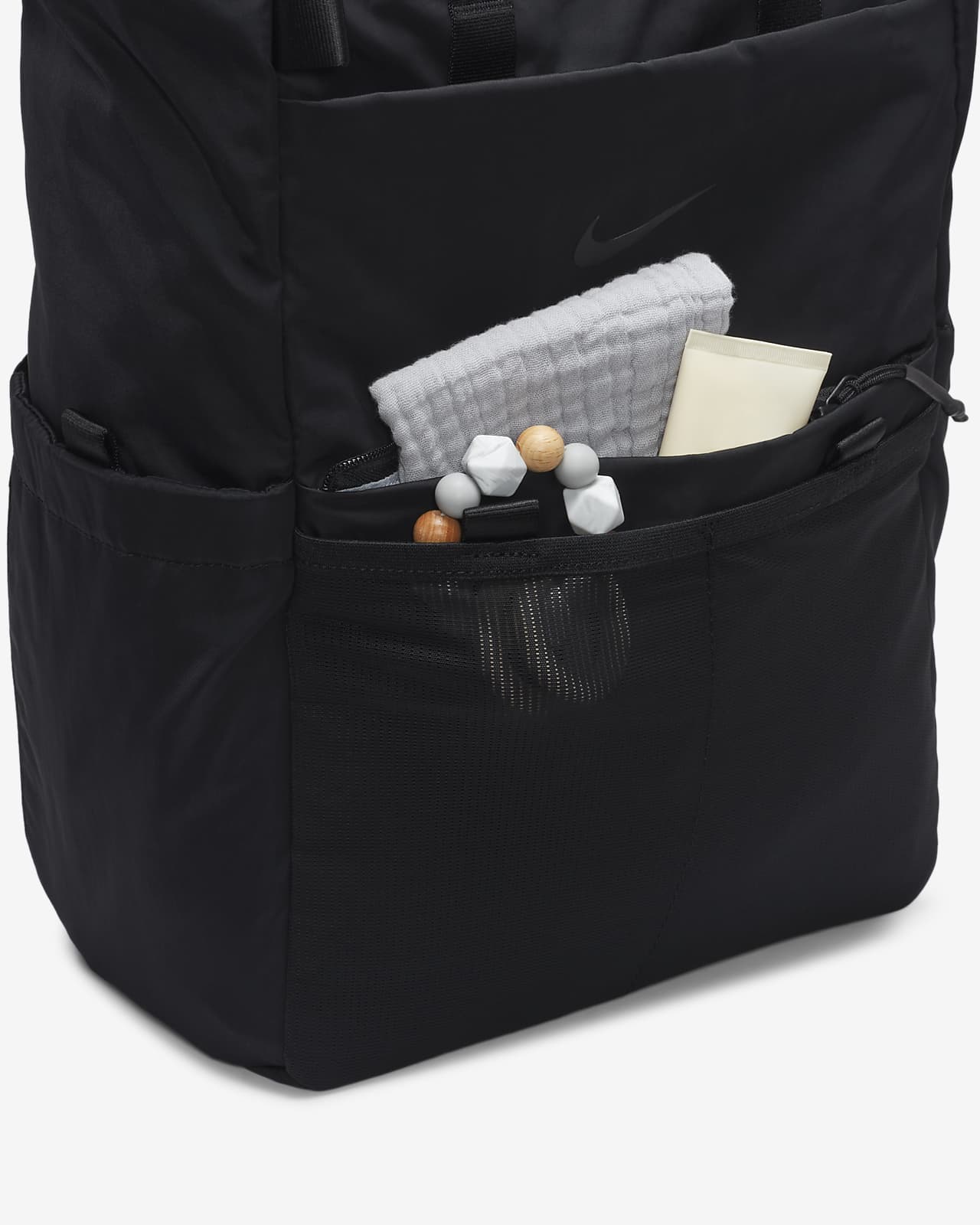 Nike (M) Convertible Changing Bag (Maternity) (25L). Nike CH