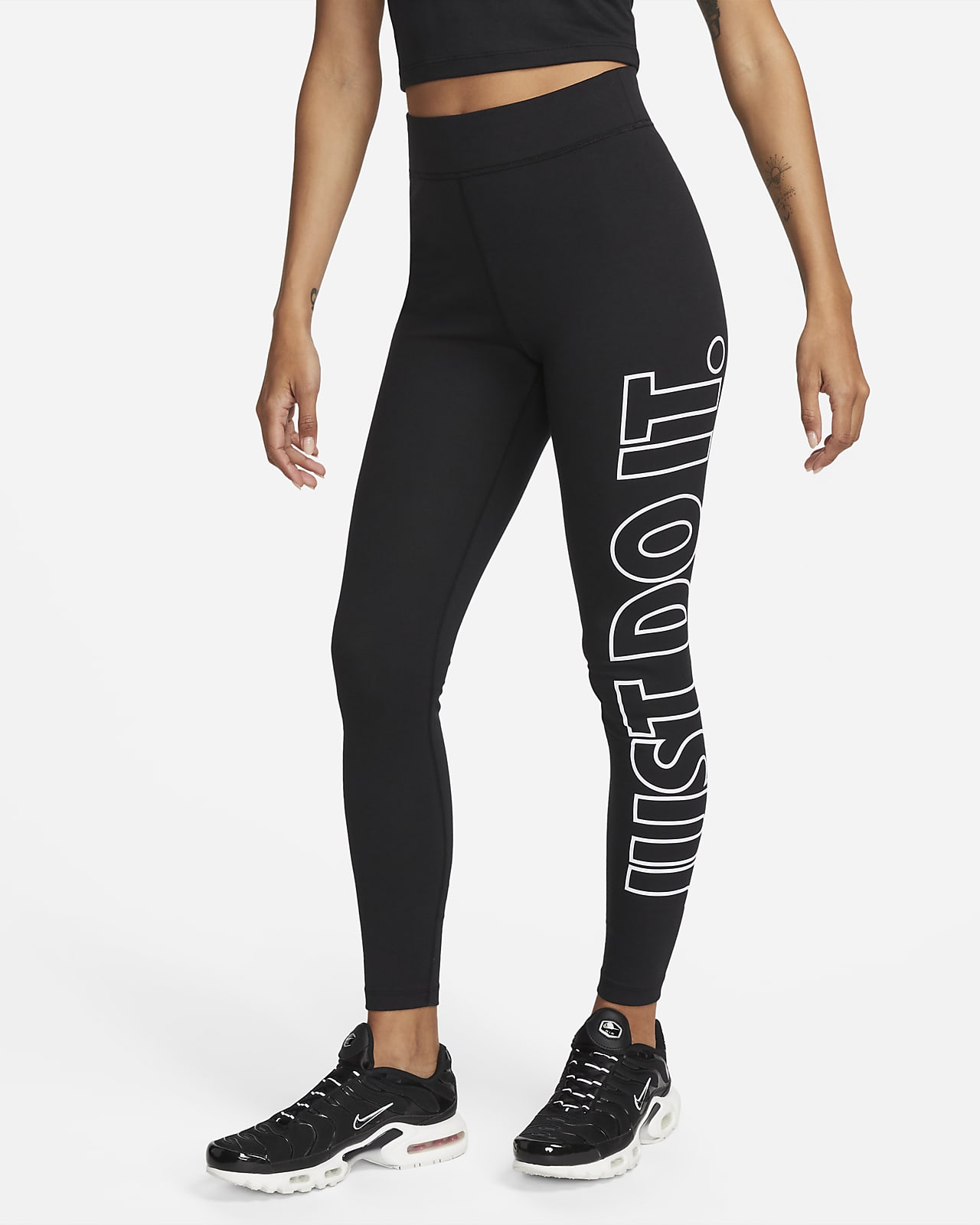 𝅺Tuff Athletics medium full length leggings black and white graphics EUC