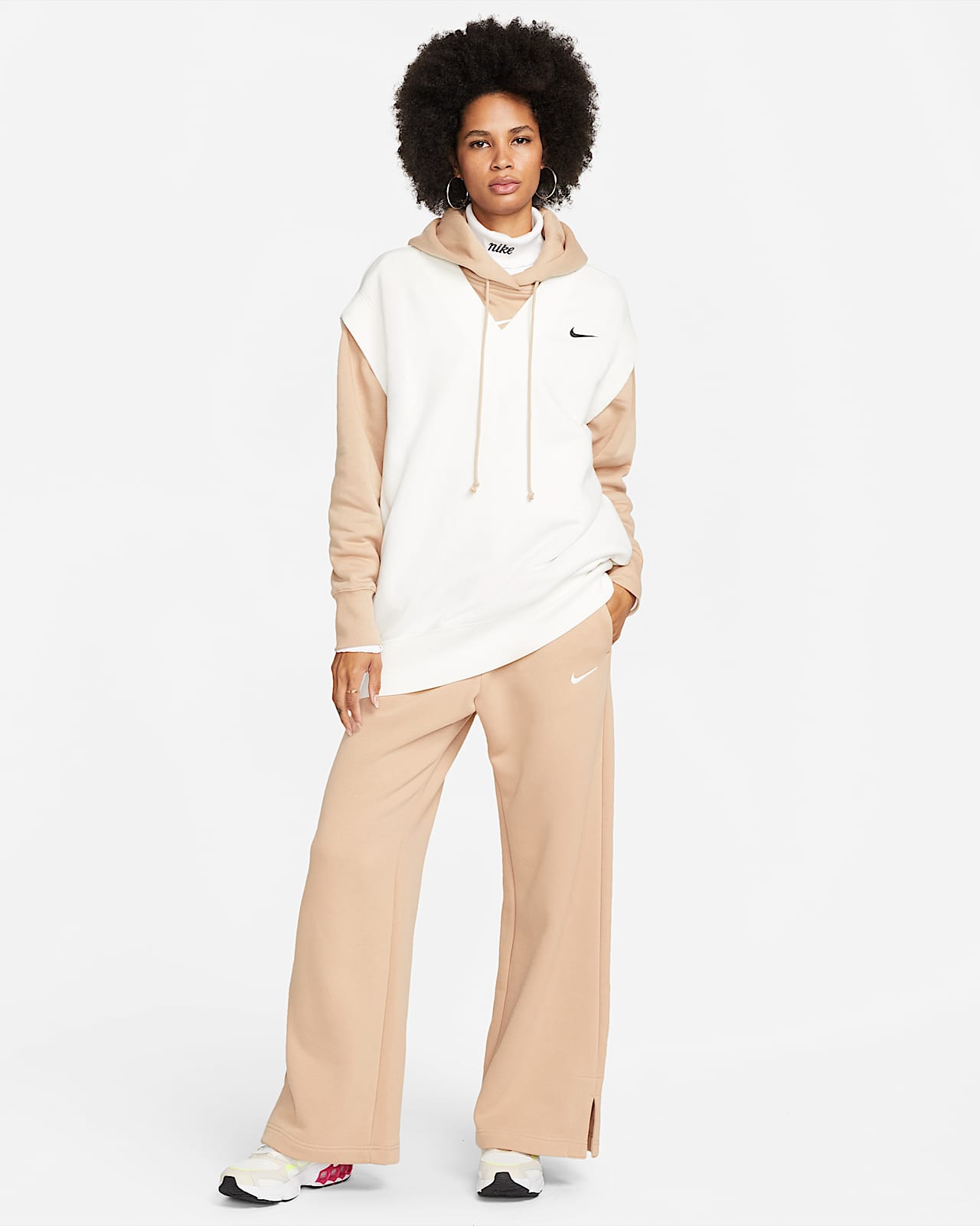 Nike Sportswear Phoenix Fleece Women's Oversized Pullover Hoodie. Nike DK
