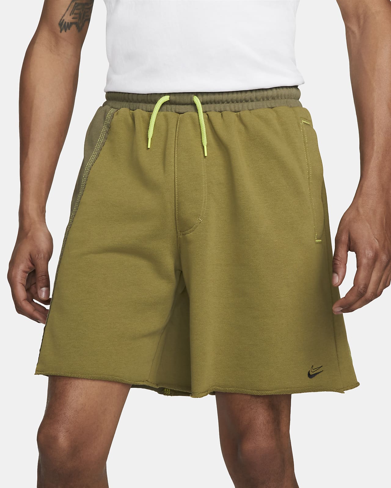 mens olive green nike shorts