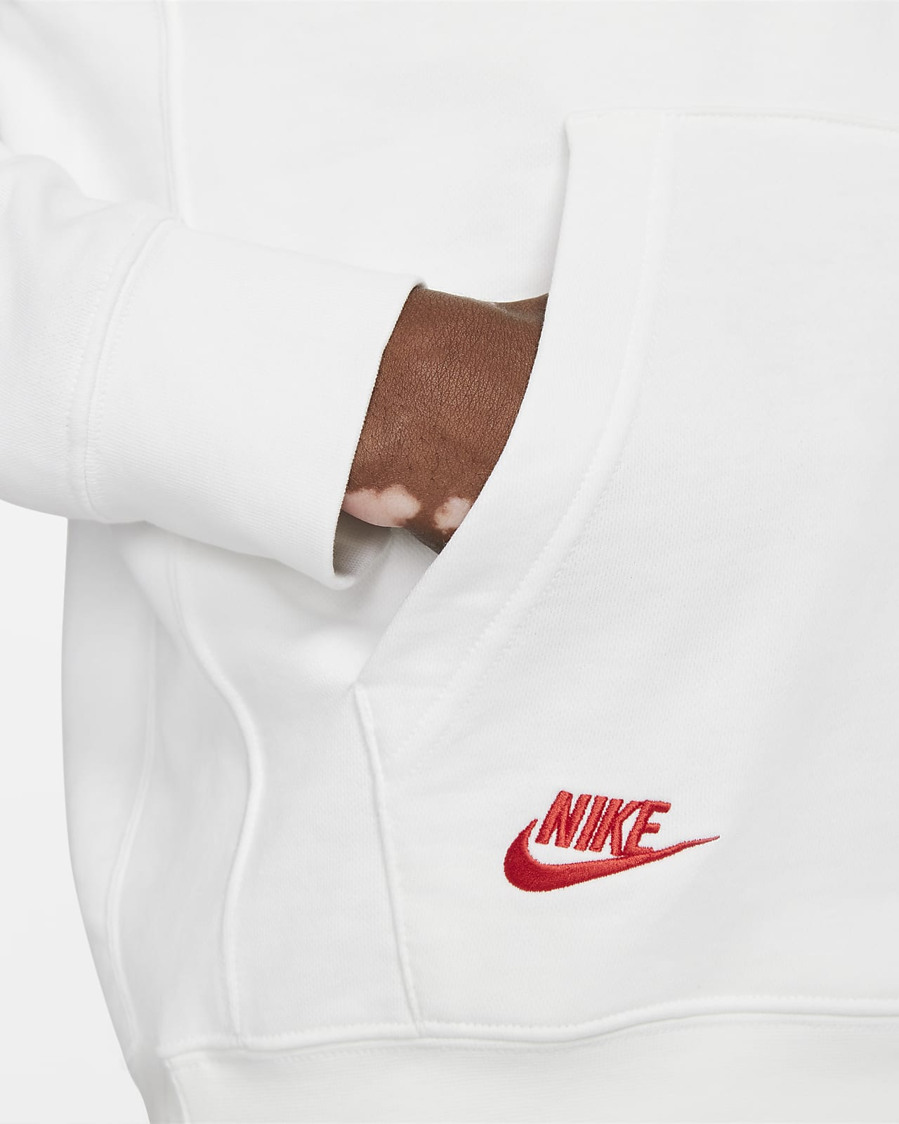 Nike Sportswear Essentials+ Men's French Terry Hoodie. Nike SA