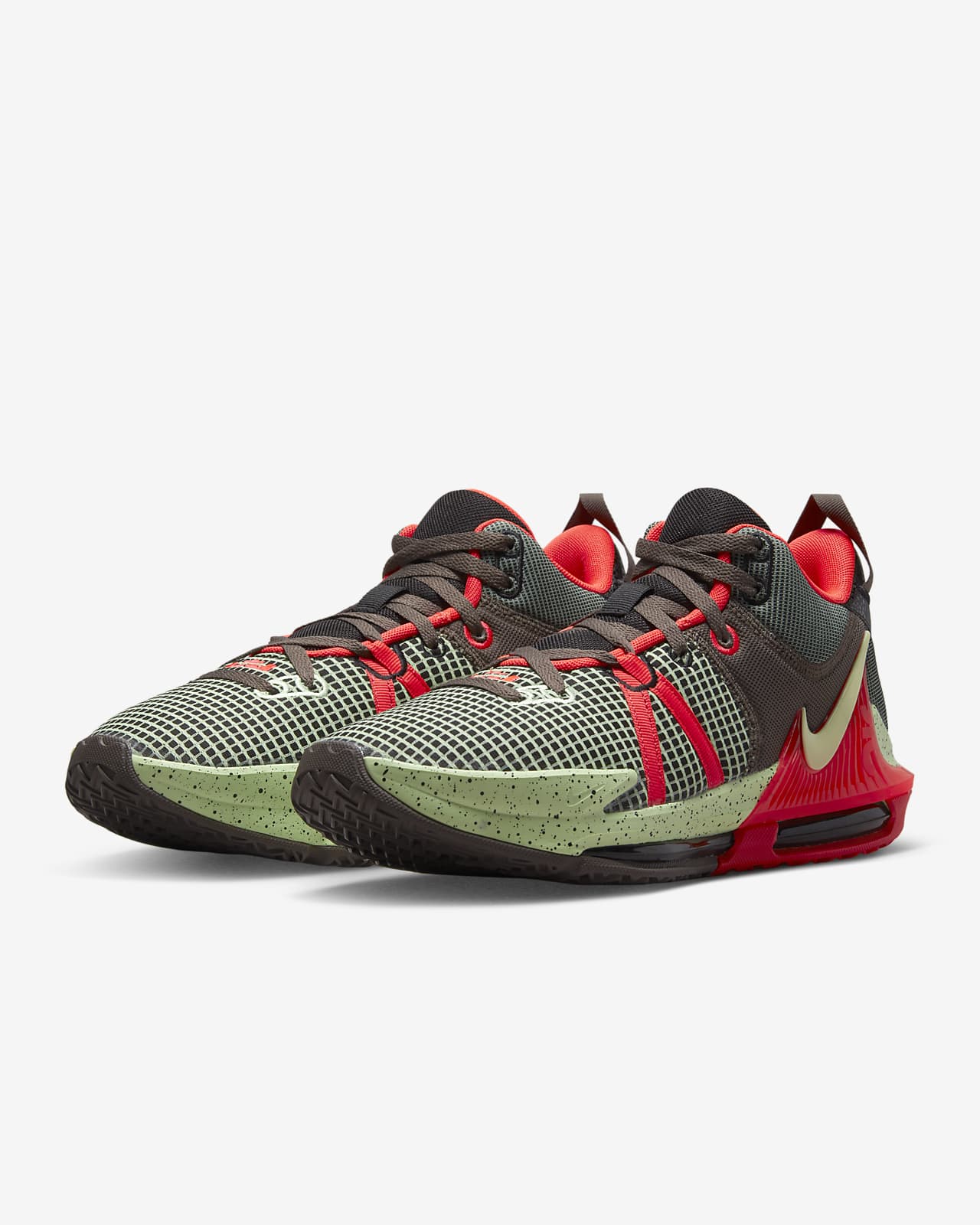 LeBron Witness 7 EP Basketball Shoes. Nike PH