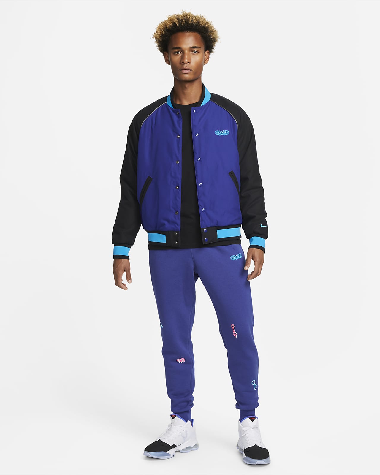 LeBron Protect Men's Basketball Jacket. Nike CZ