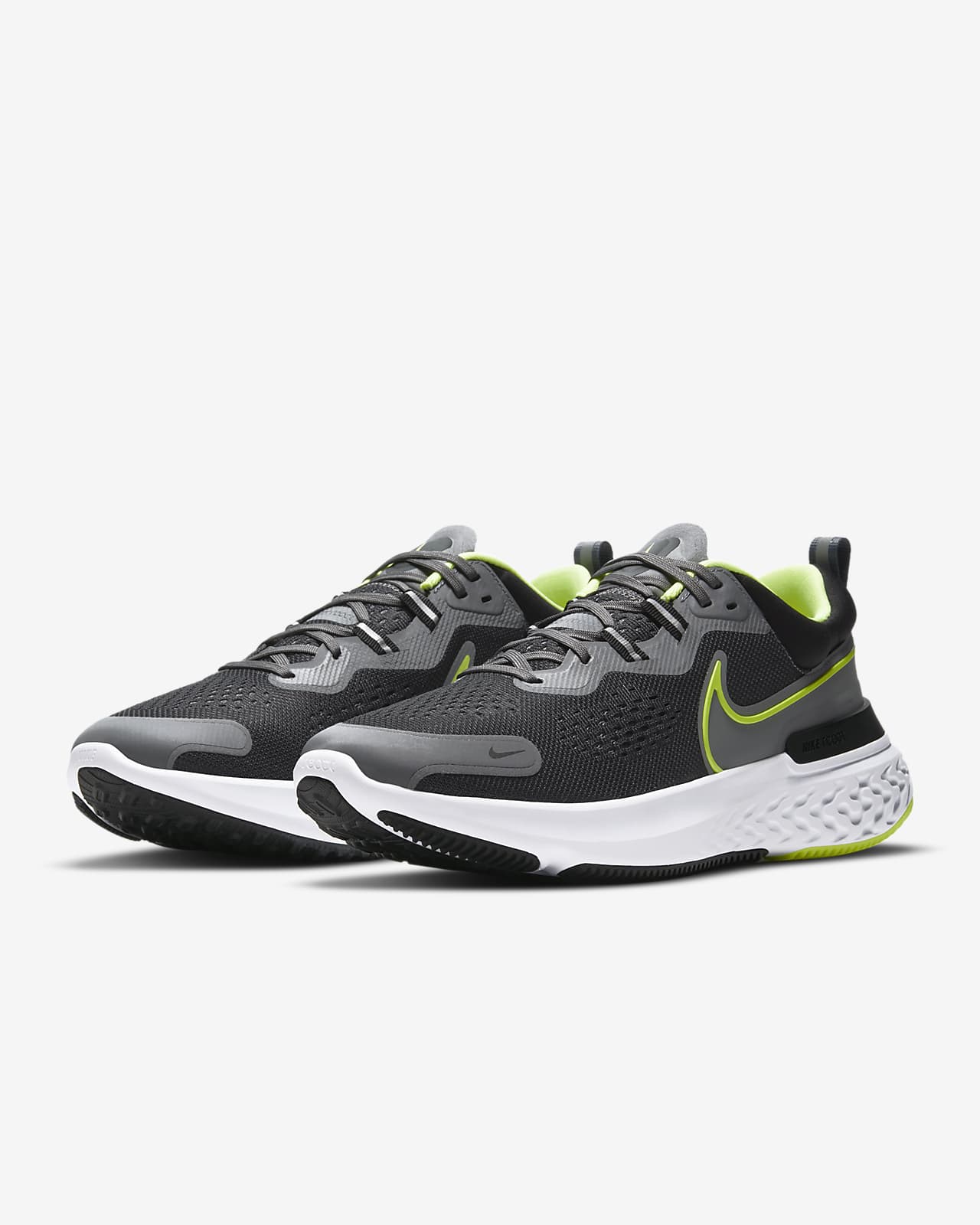 nike road running shoes