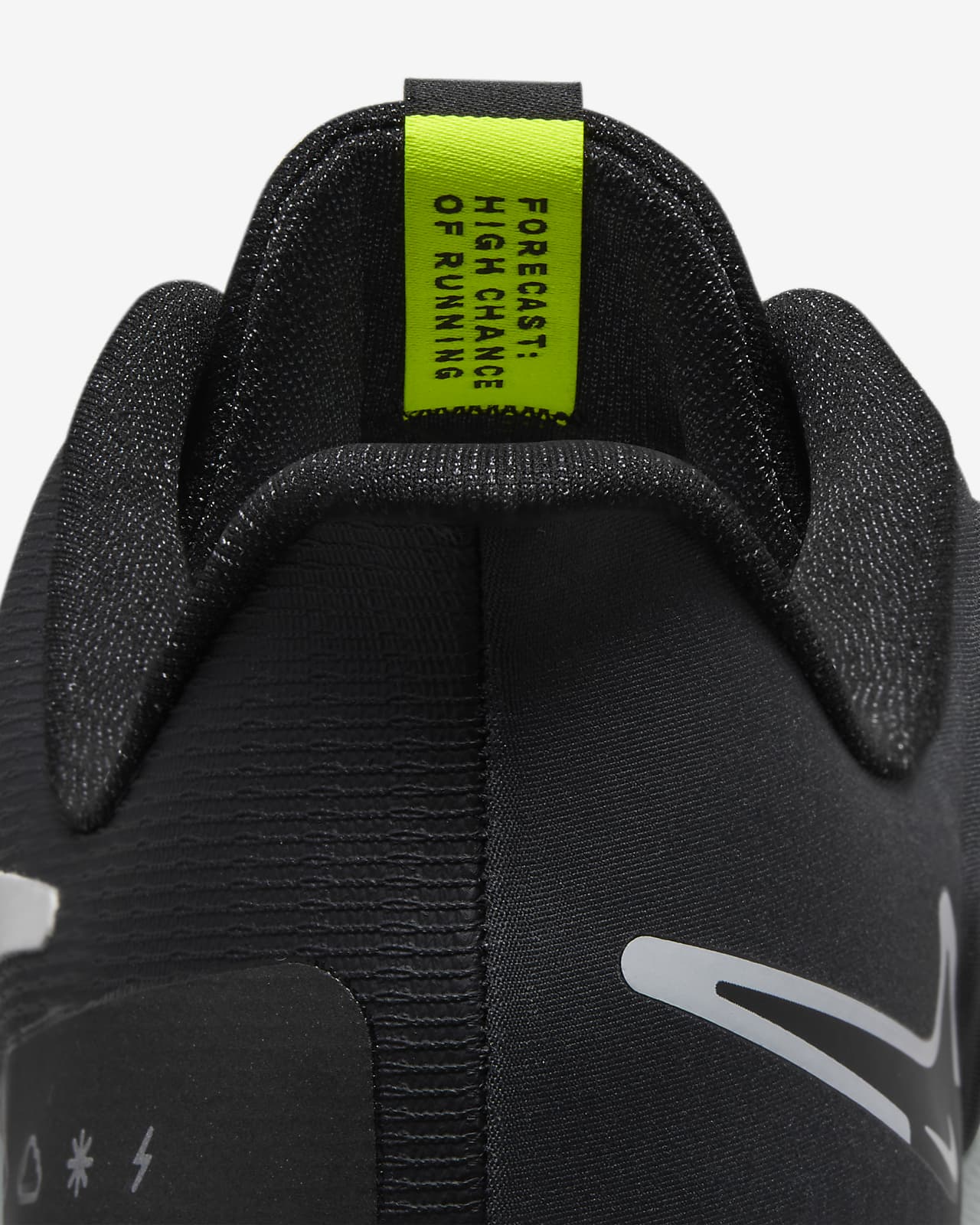 Nike Pegasus 39 Shield Women's Weatherised Road Running Shoes. Nike FI