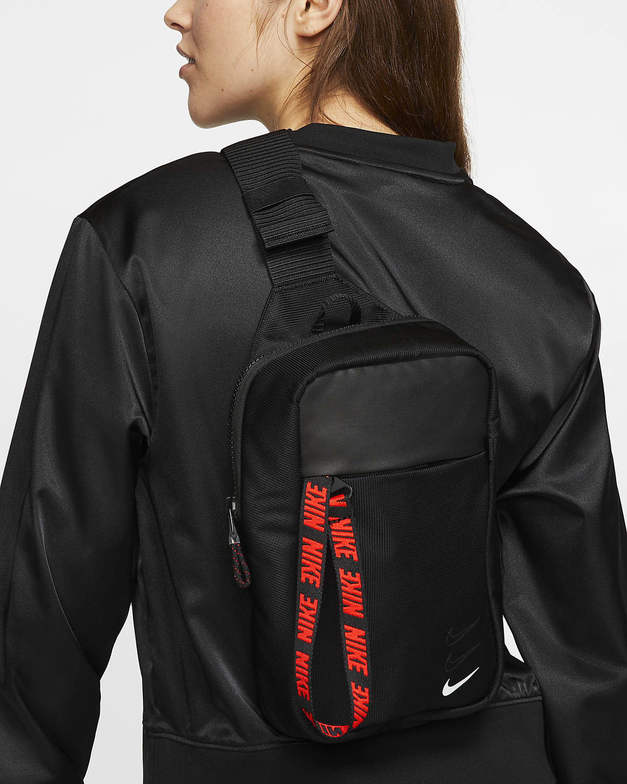 Nike Sportswear Essentials Hip Pack. Nike CA