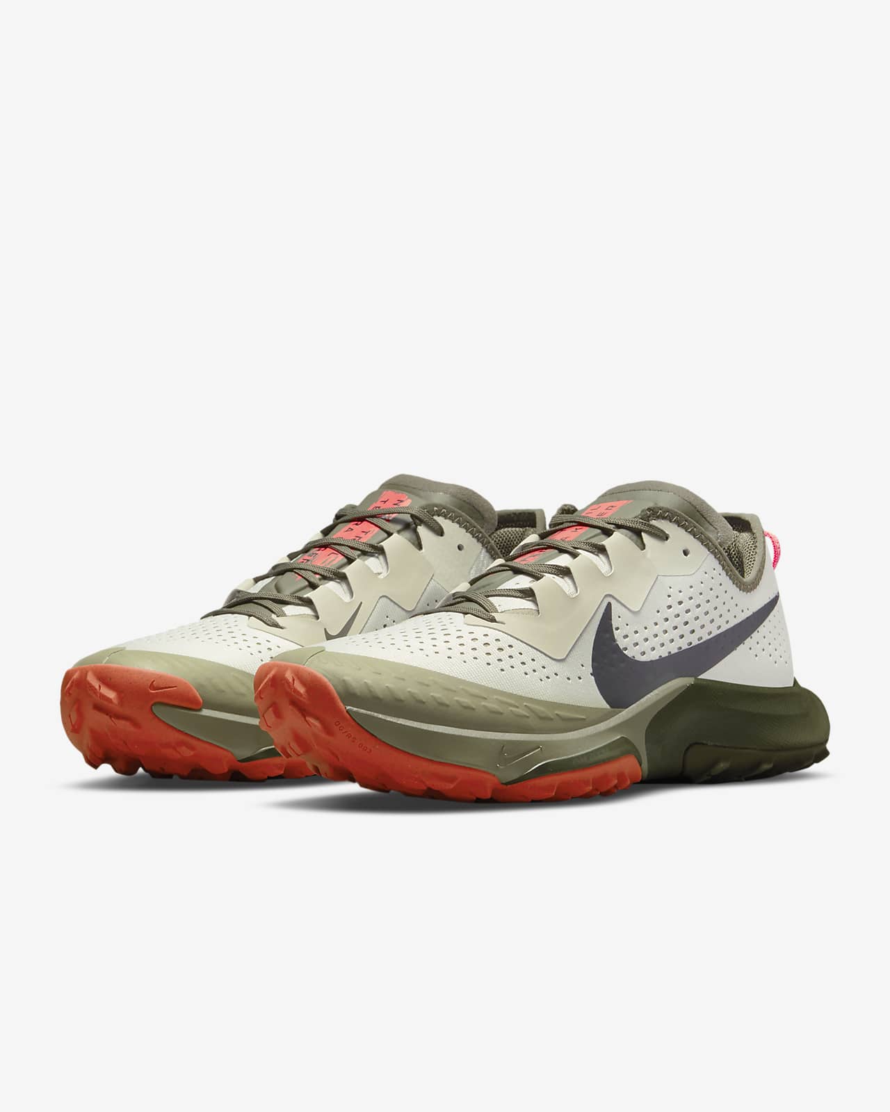 nike air zoom terra kiger 7 vs pegasus trail 3