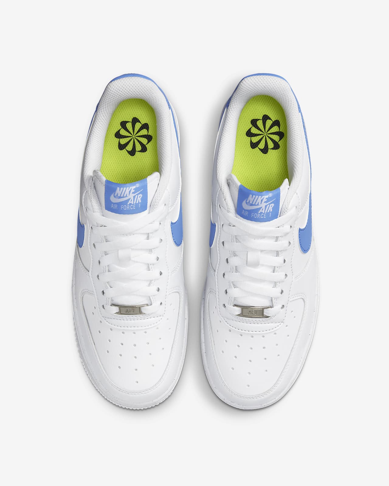 Nike Air Force 1 '07 SE Suede Damenschuh. Nike CH