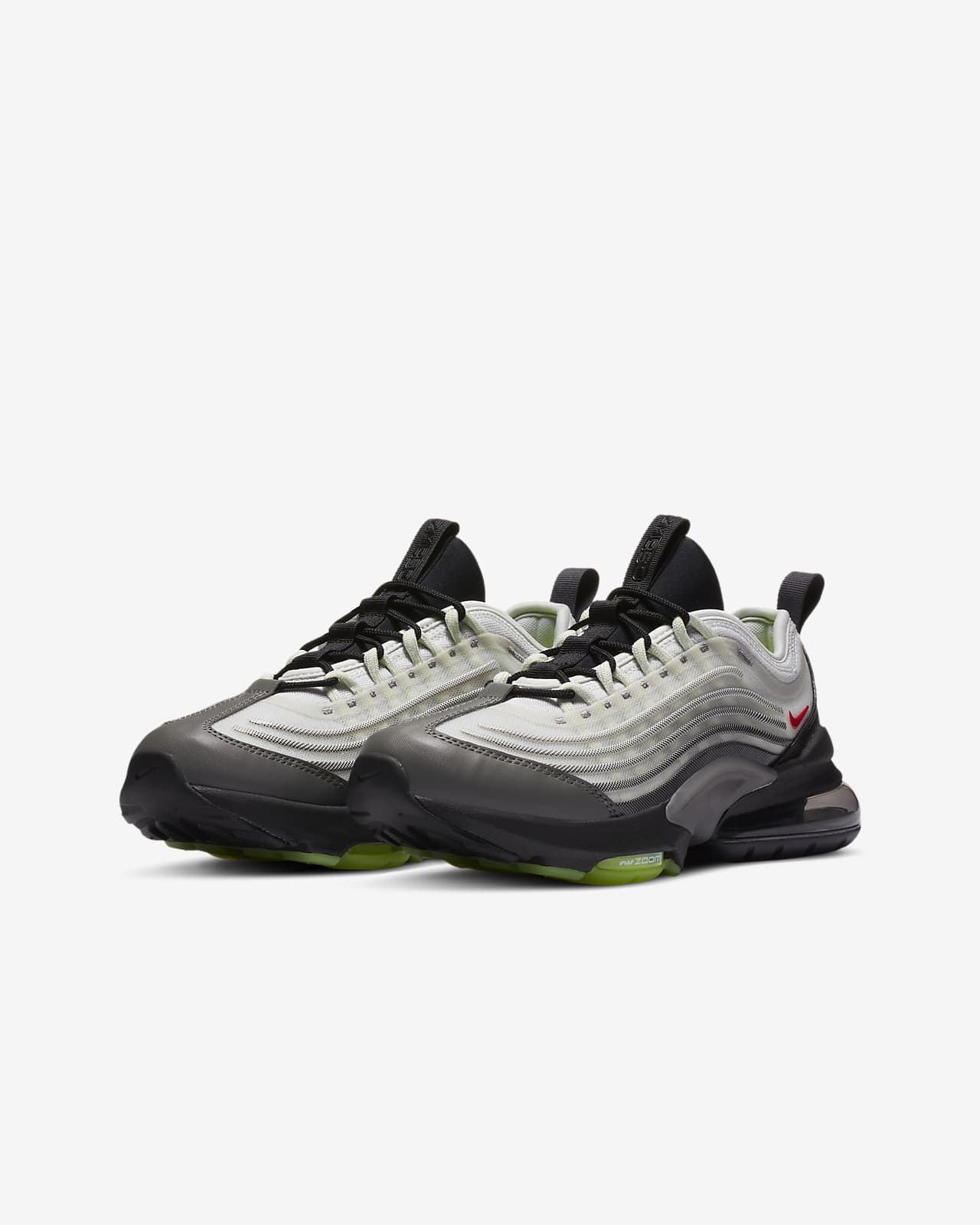 nike zm950 on feet