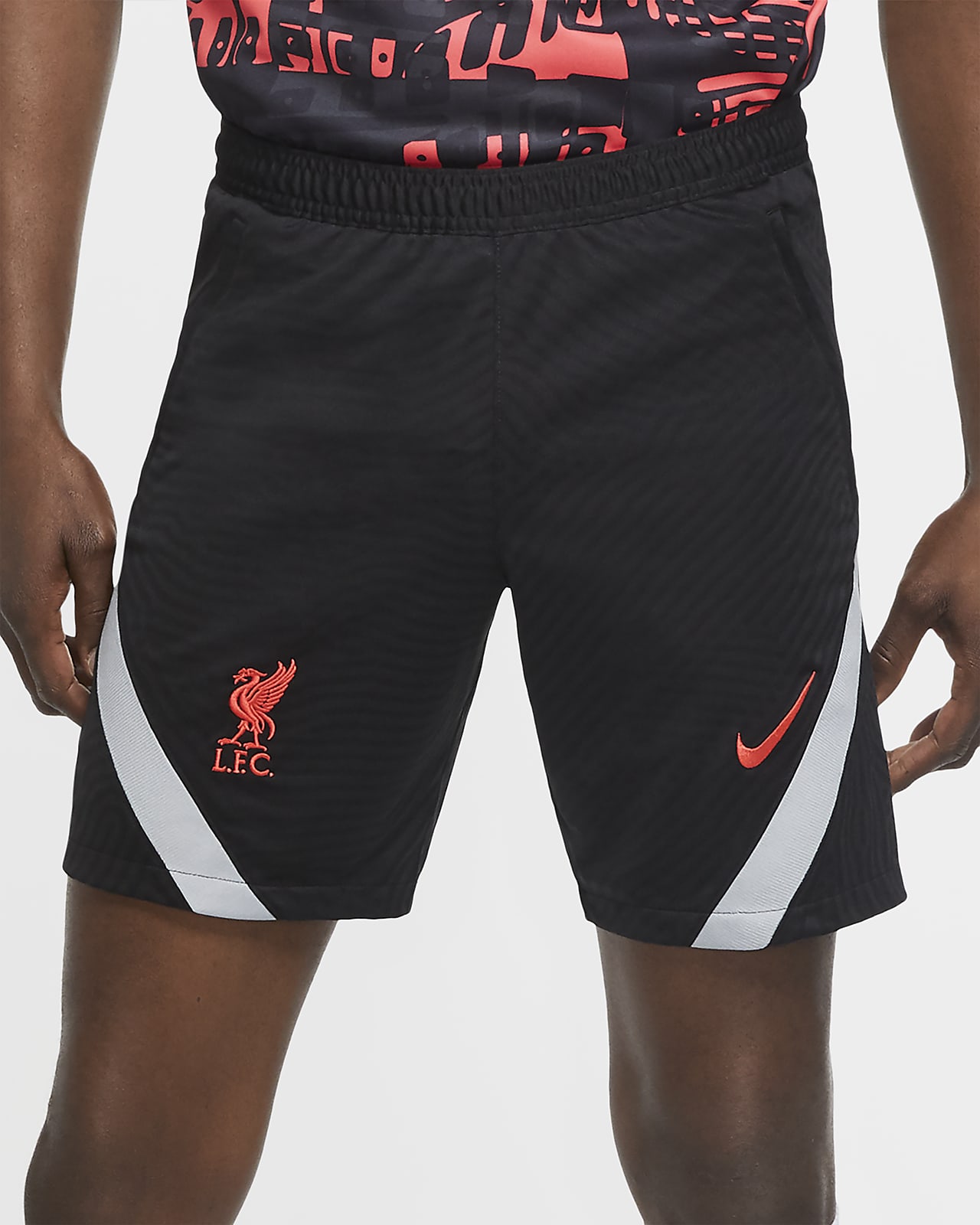 Liverpool F.C. Strike Men's Knit Football Shorts. Nike AU