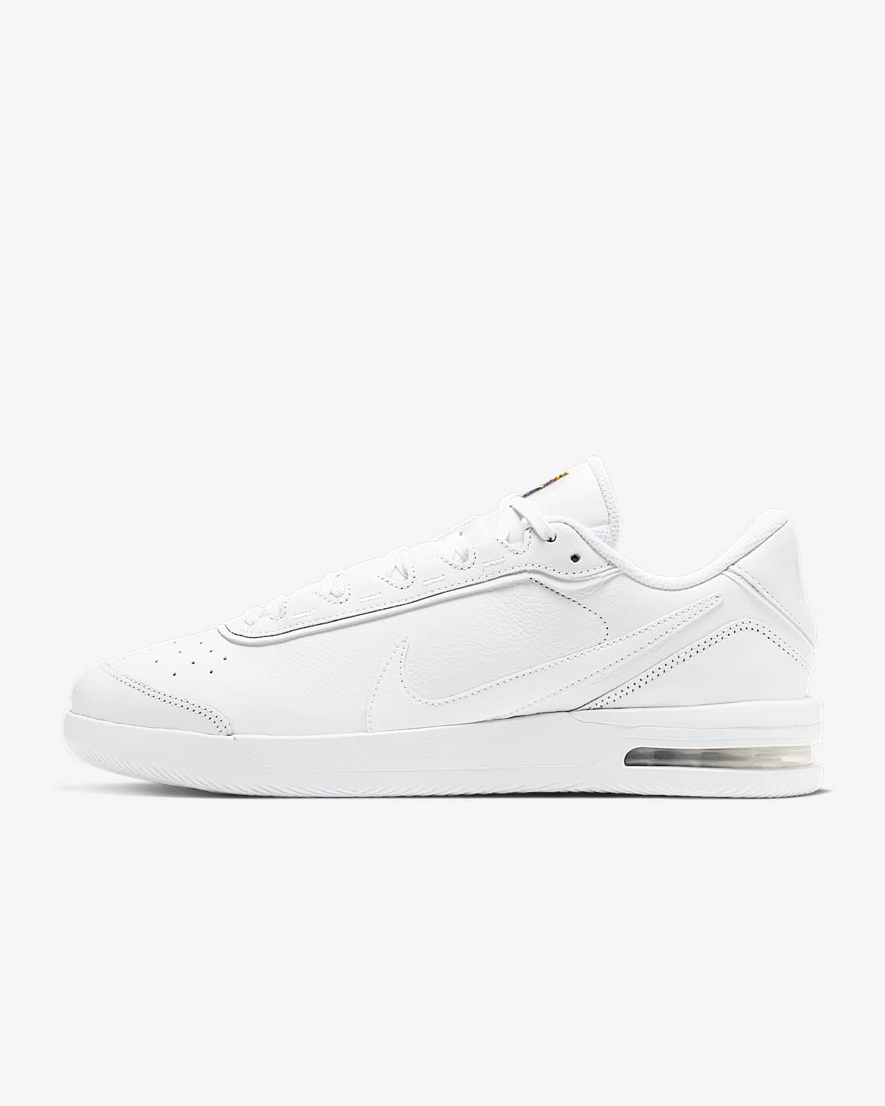 casual tennis shoes nike