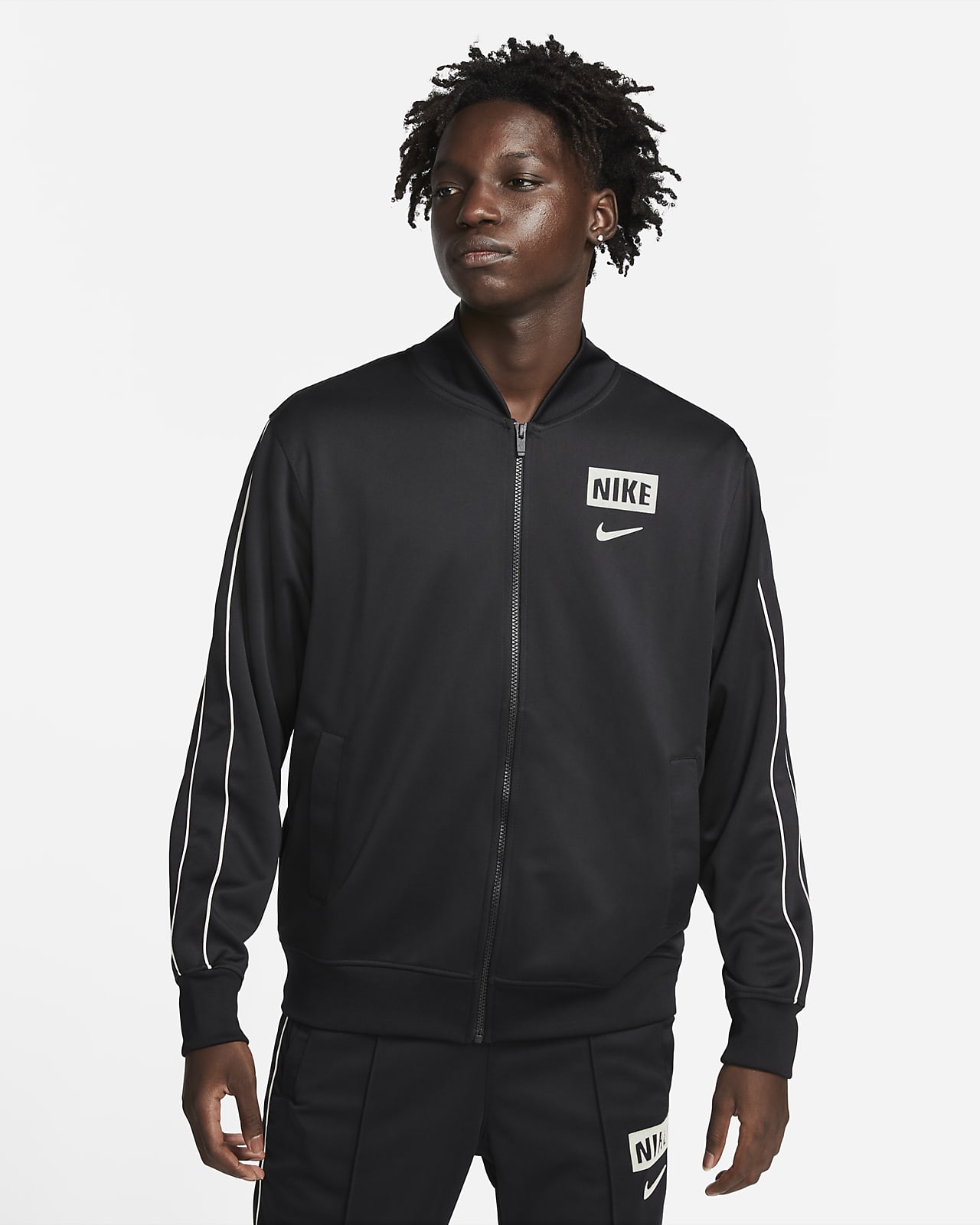 Nike Sportswear Men's Retro Bomber Jacket. Nike AE