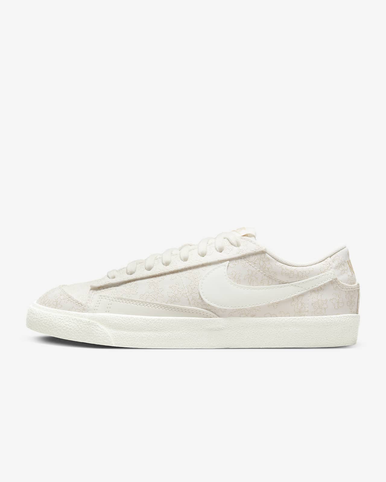 nike blazer canvas shoes