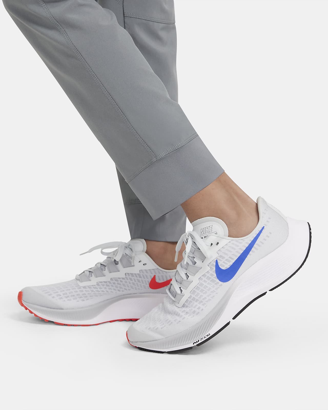 pantaloni training nike