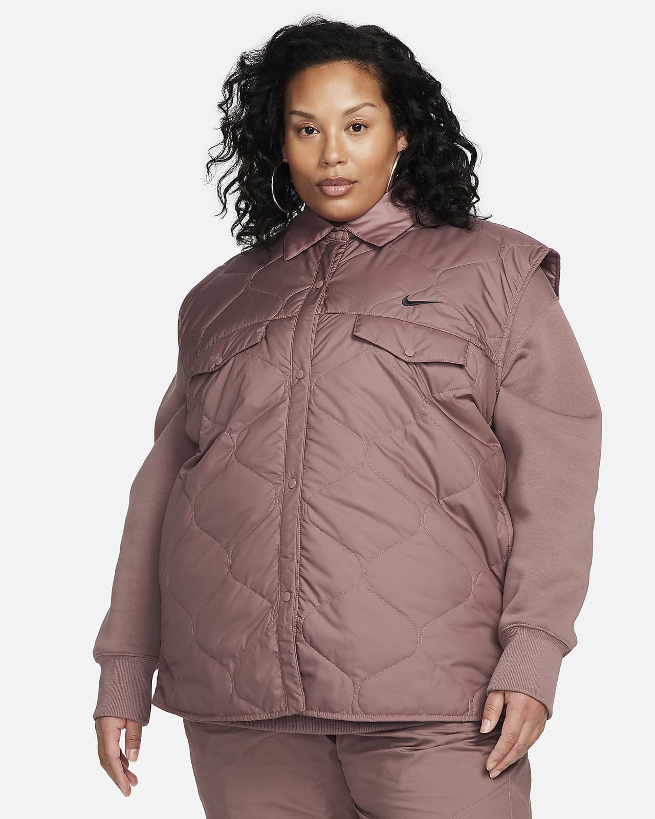 Γυναικείο αμάνικο μπουφάν Nike Sportswear Essential (μεγάλα μεγέθη)