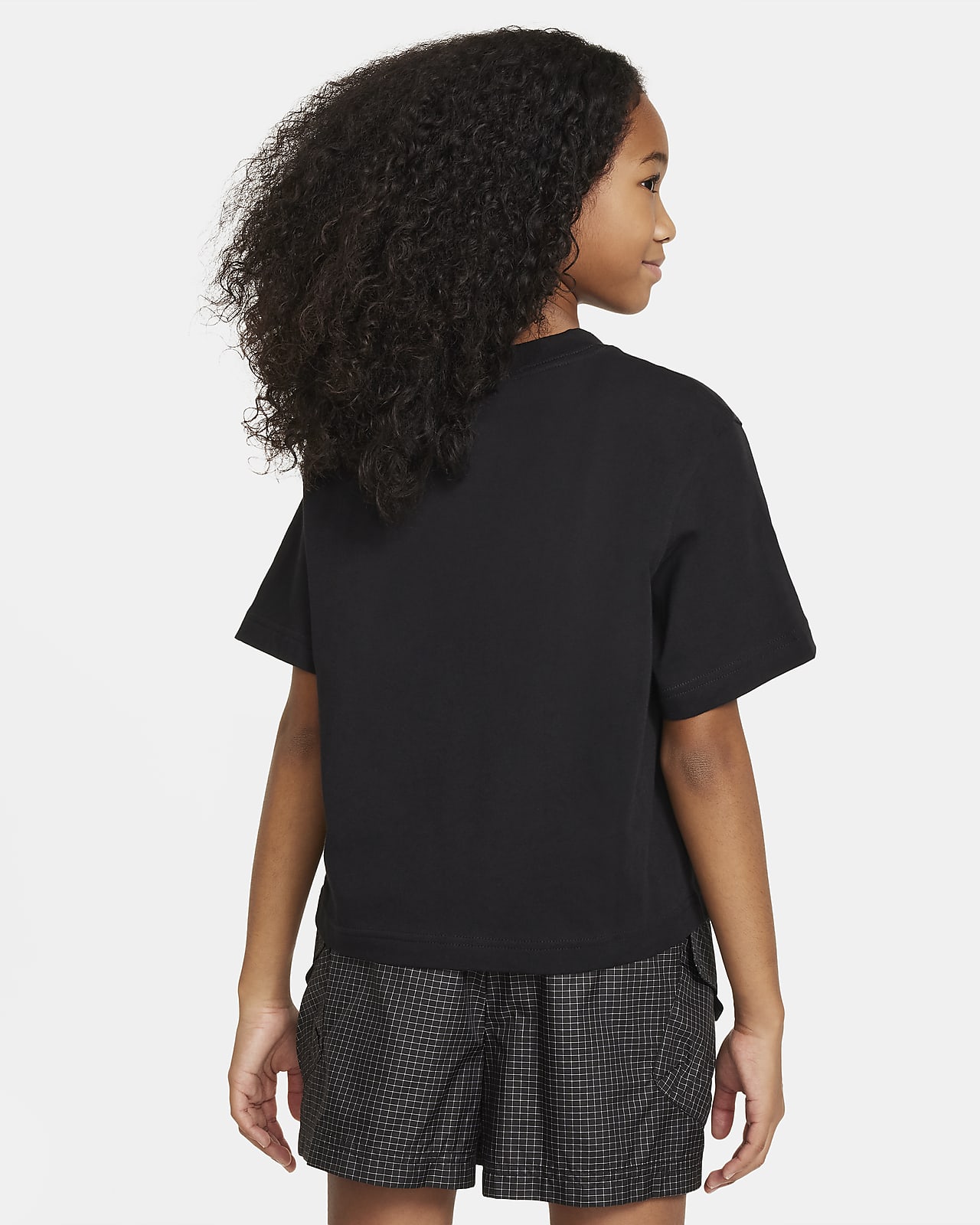 Nike Sportswear Older Kids' (Girls') Boxy T-Shirt. Nike LU