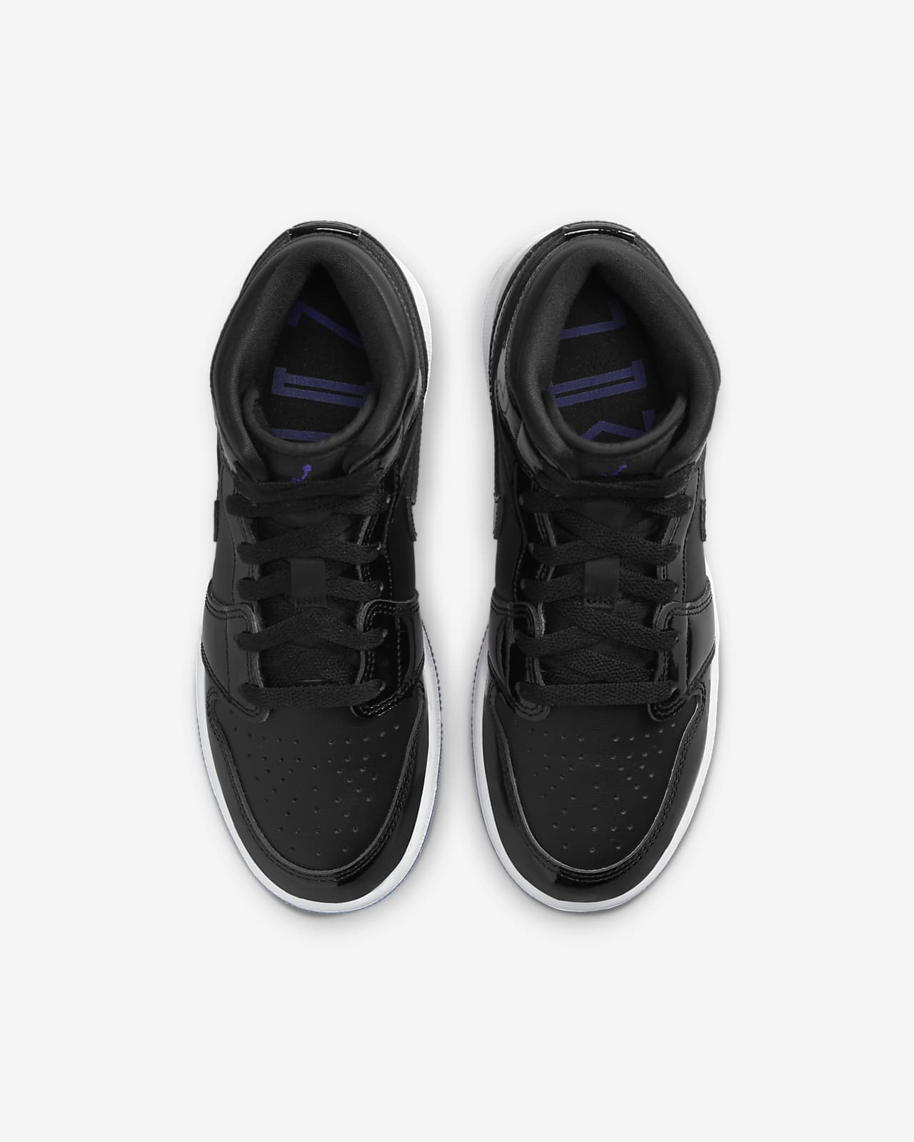 nike air shoes blue and white