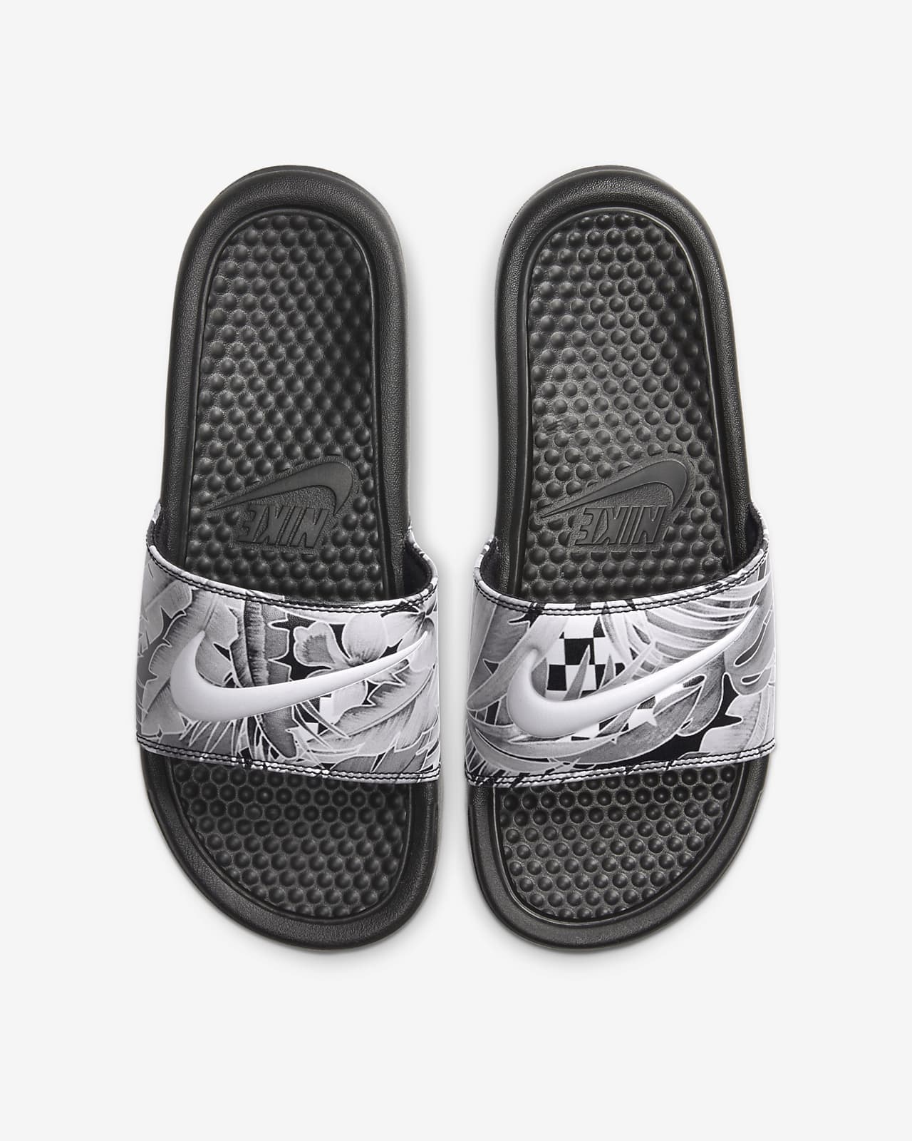 nike sandals benassi womens