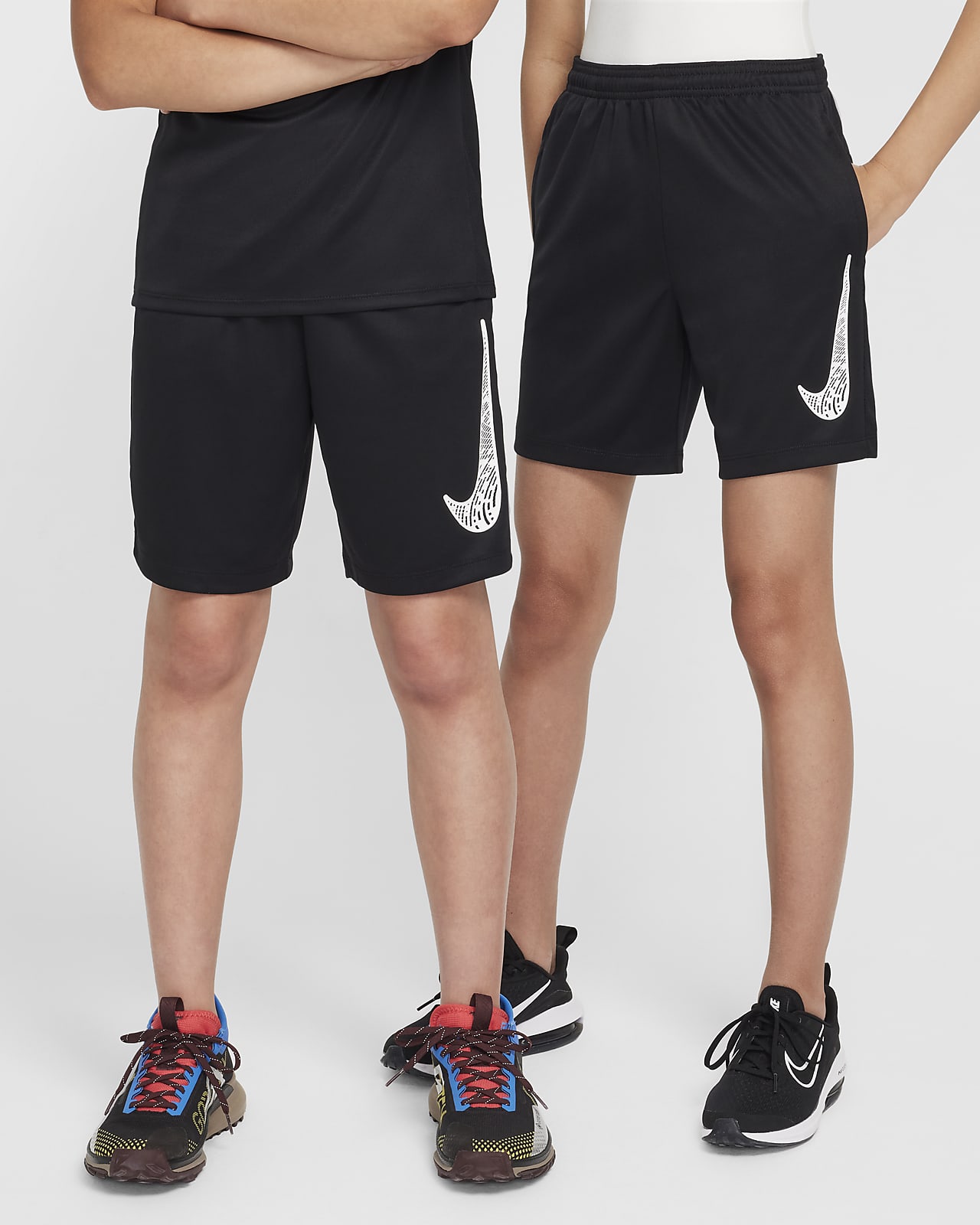 Nike Trophy23 Older Kids' Dri-FIT Shorts
