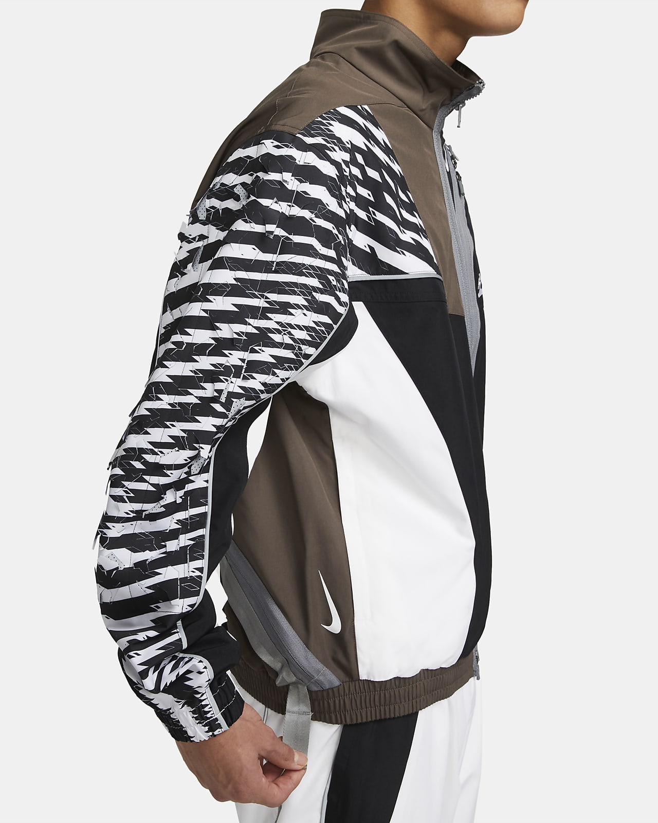 Nike x ACRONYM® MEN'S WOVEN JACKET Multiプレゼント