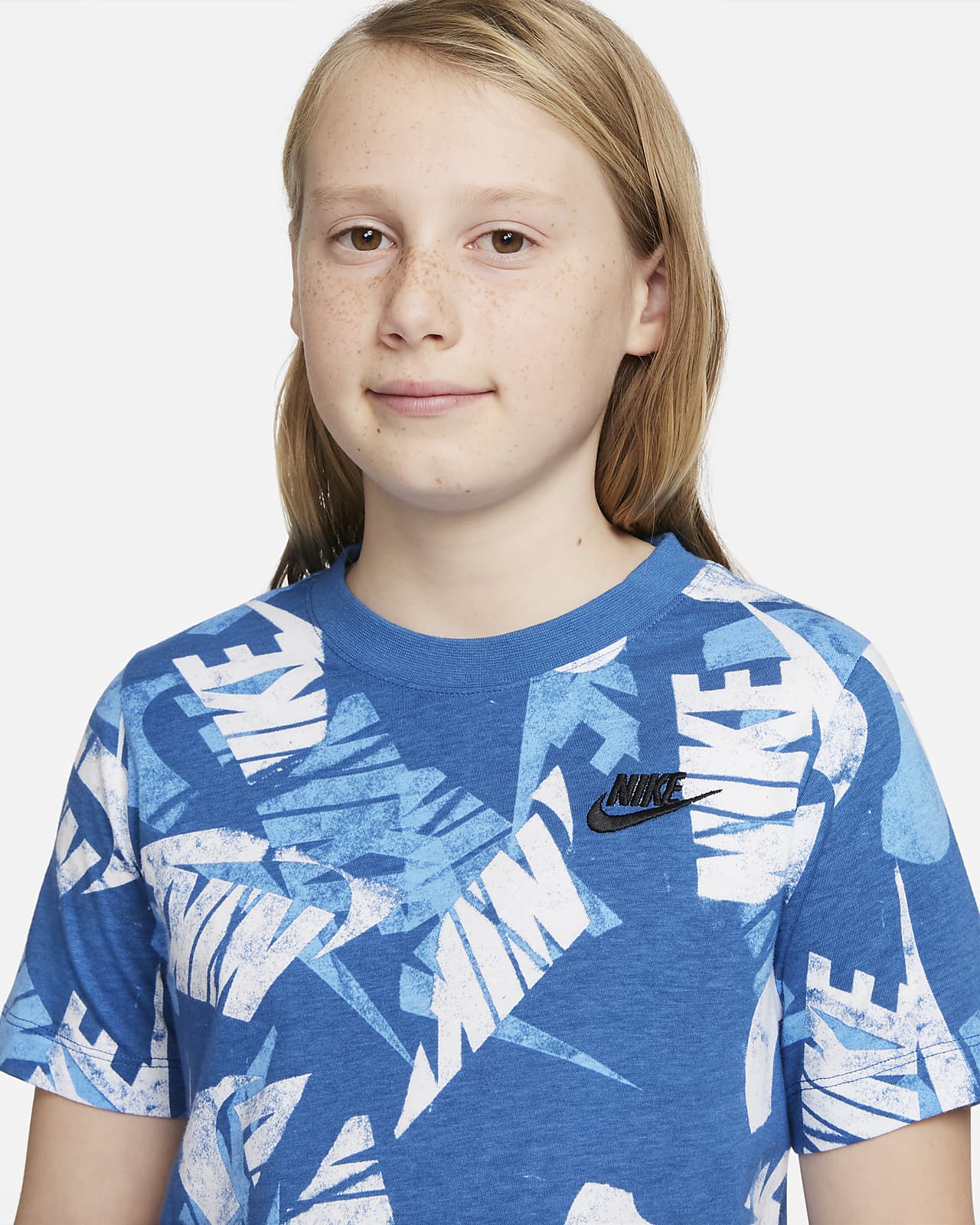 Nike Sportswear Older Kids' (Boys') T-Shirt. Nike IN