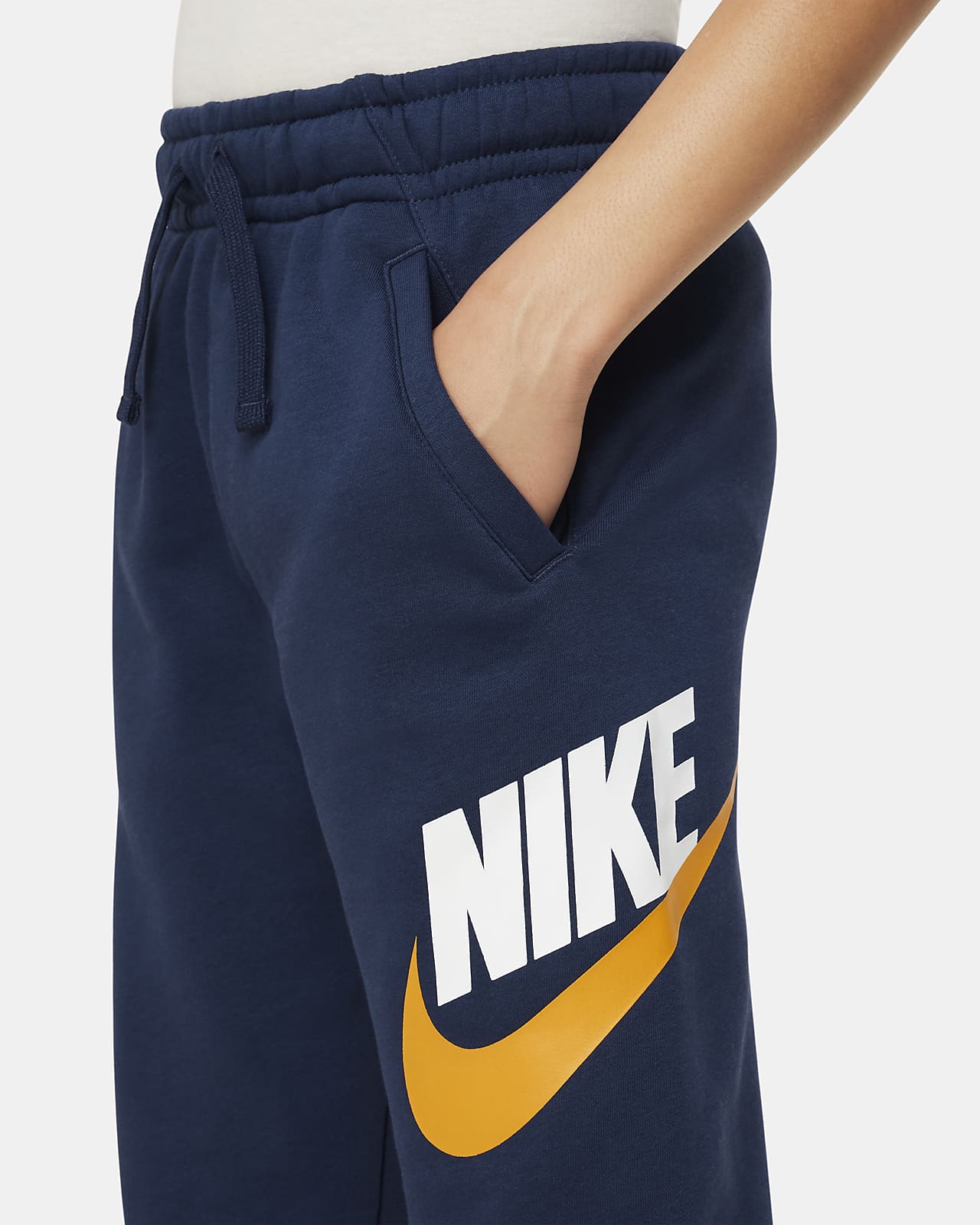 Nike Sportswear Club Fleece Older Kids' (Boys') Trousers. Nike AU