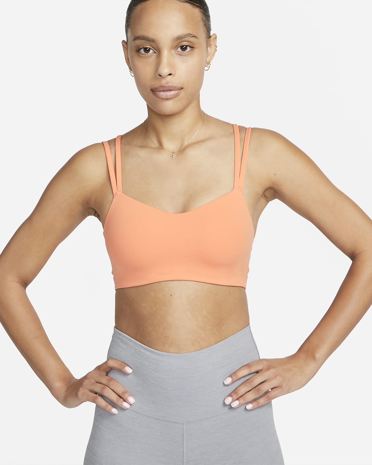 Nike Alate Trace Women's Light-Support Padded Strappy Sports Bra