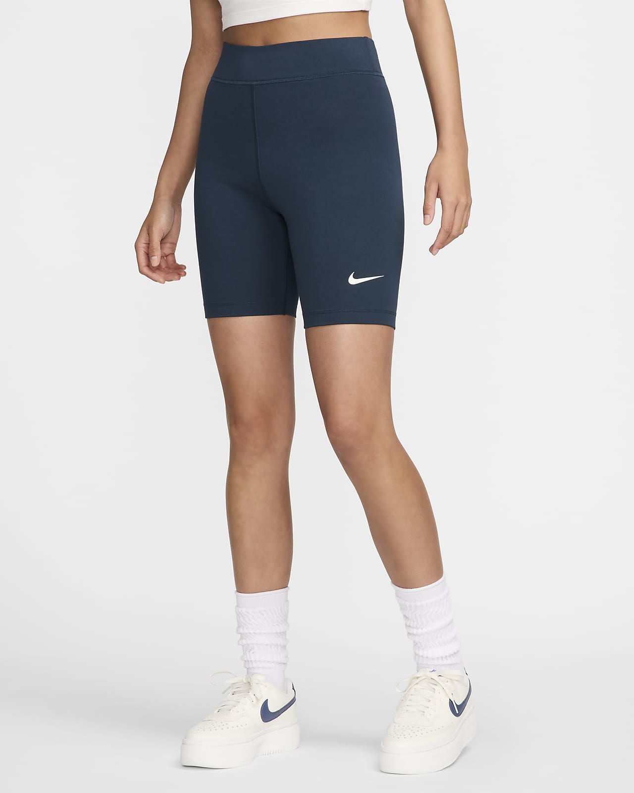 Nike Sportswear Classic Pantalons curts de cintura alta de 20 cm de ciclisme - Dona