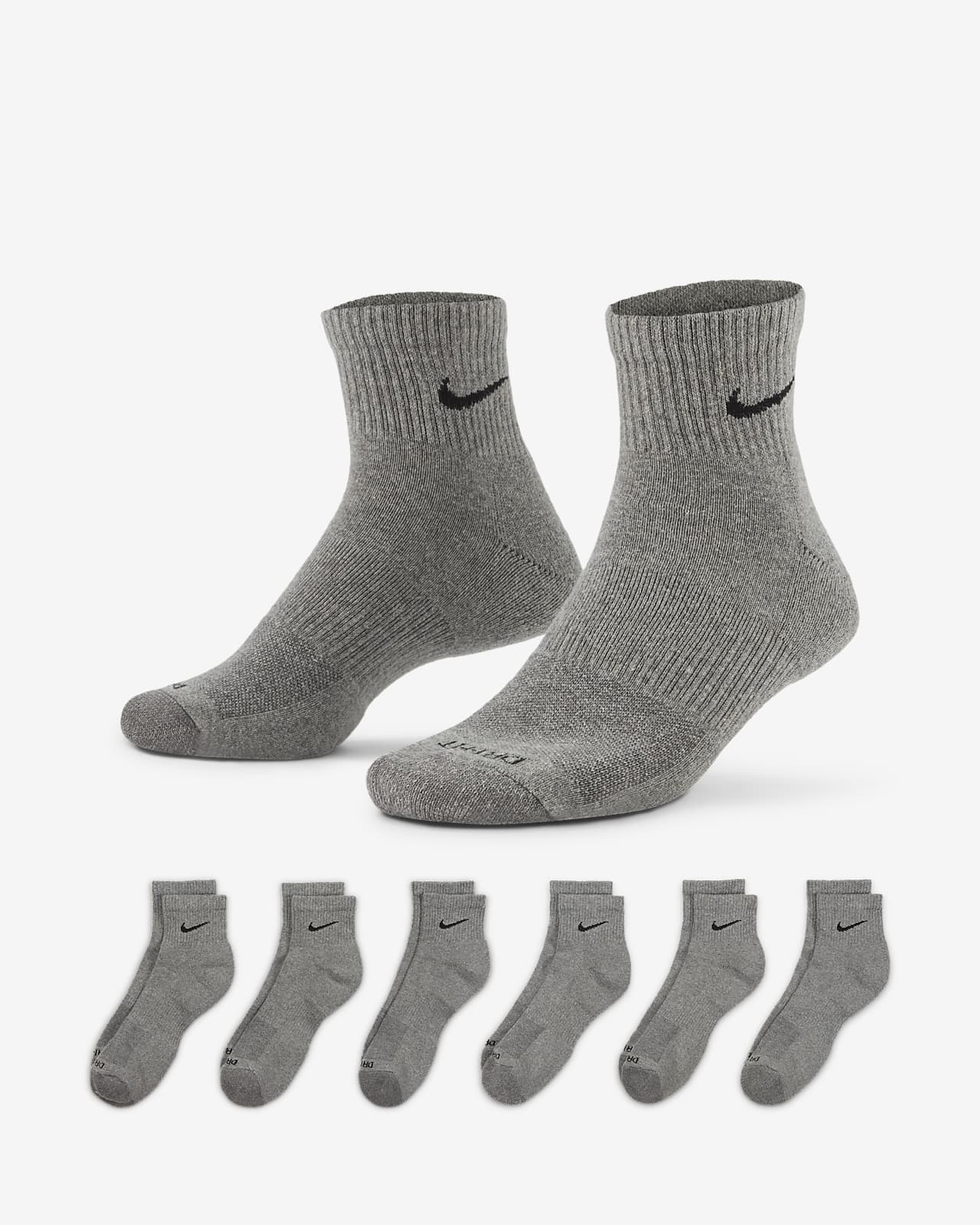 Calcetines al tobillo de Nike Plus Cushioned (6 pares). Nike.com