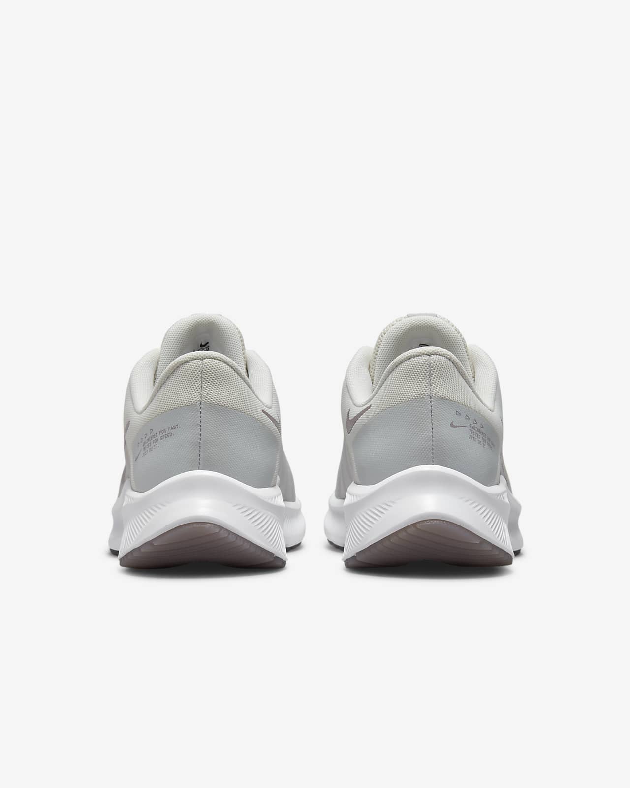 Calzado de running para carretera para mujer Nike Quest 4 Premium. Nike.com