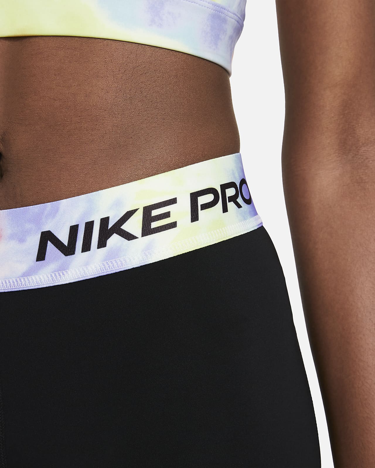 white nike pro leggings