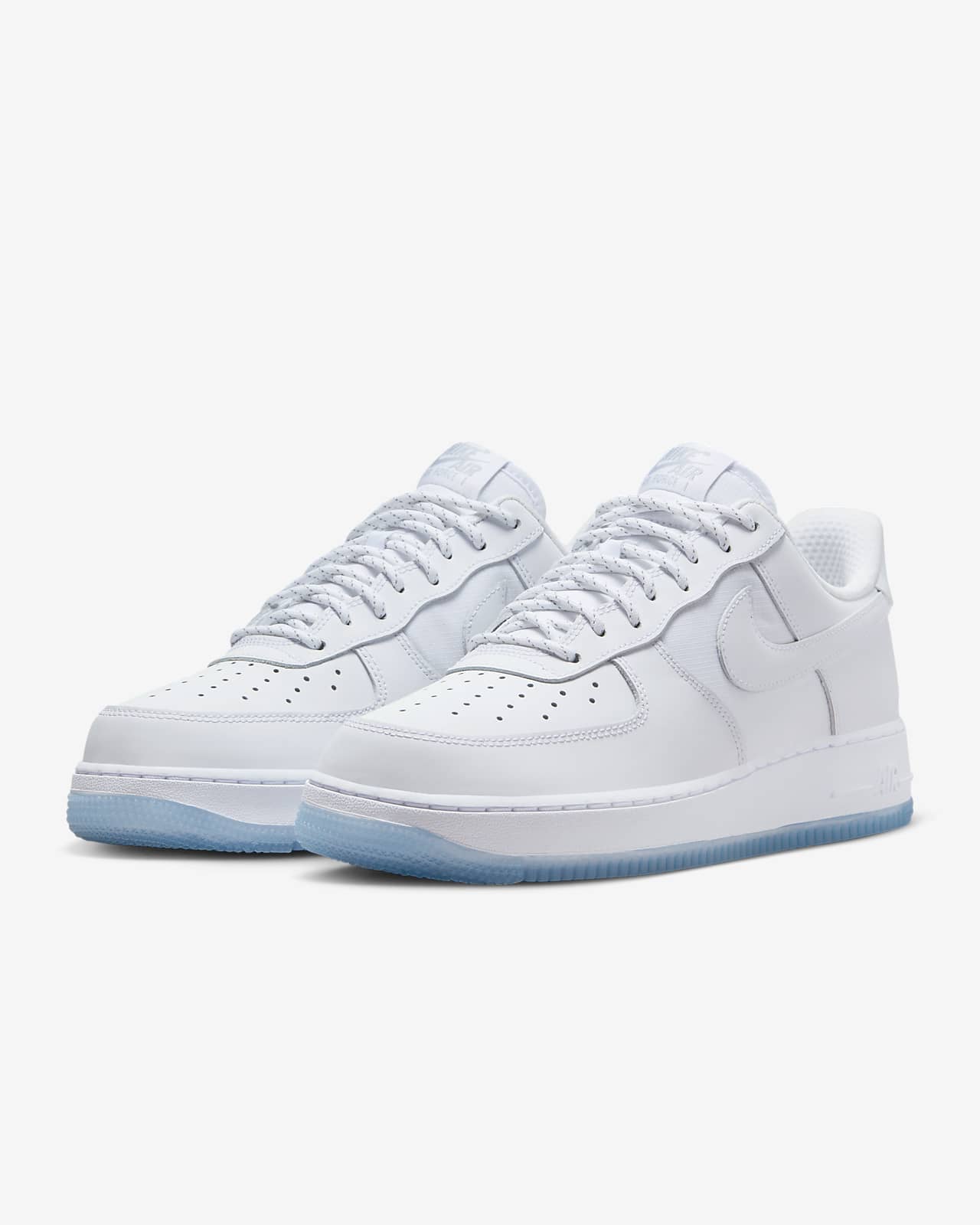 Air Force 1 Trainers. Nike HR