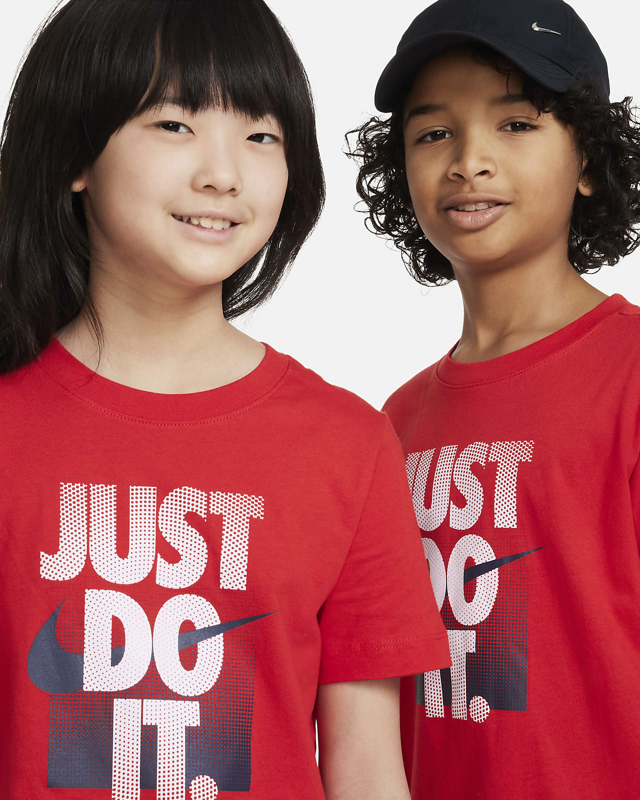 Nike Kids' T-Shirt - Red
