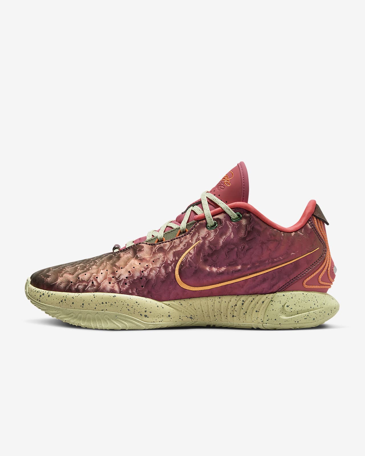 LeBron XXI 'Queen Conch' Basketball Shoes. Nike LU