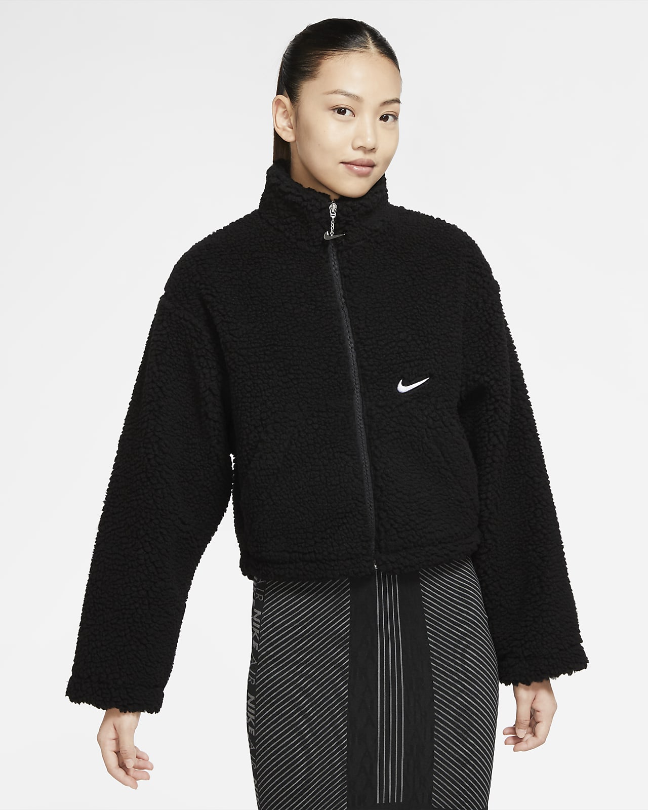 nike sportswear swoosh