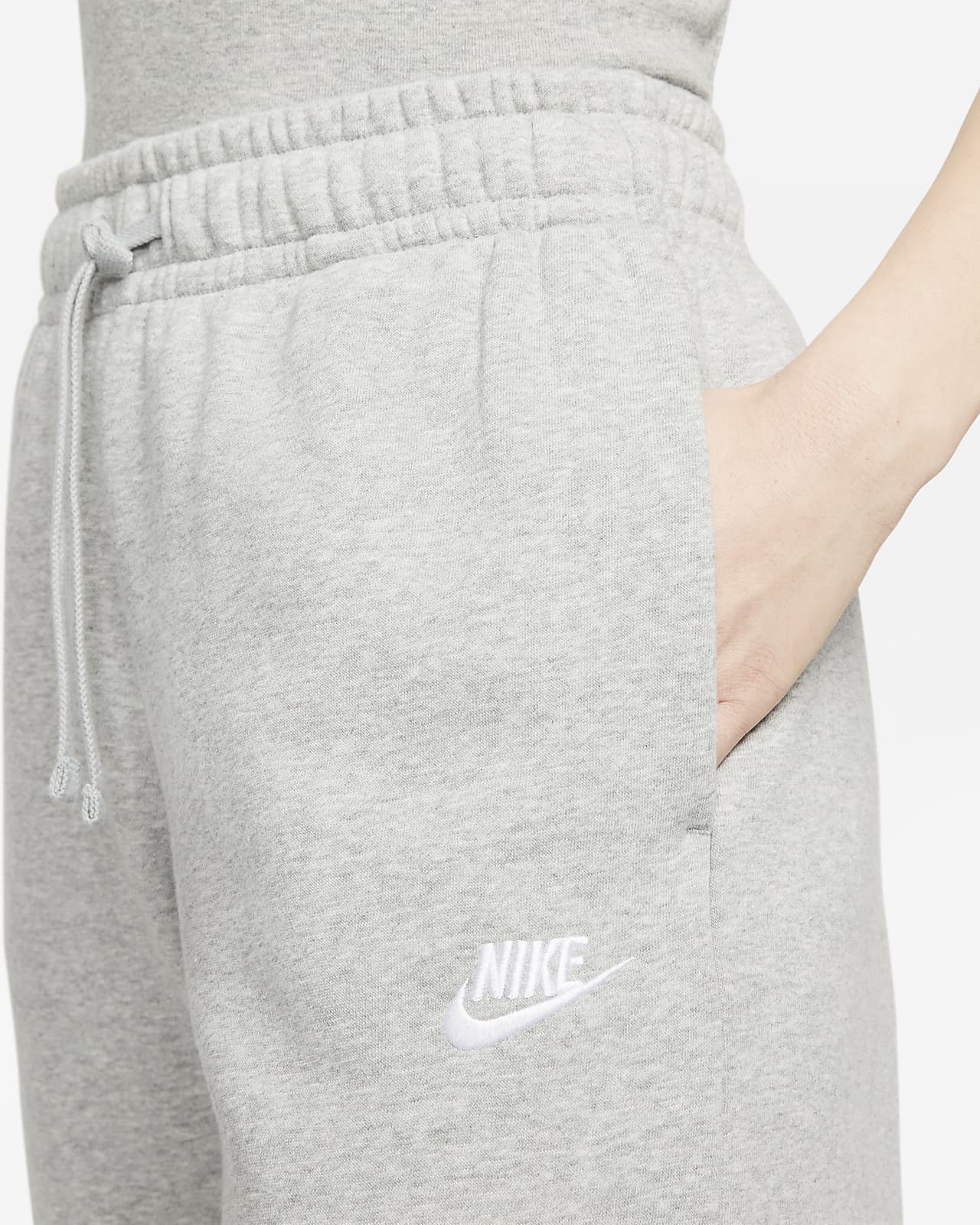 Sportswear Club Fleece Mid-Rise Wide-Leg Sweatpants. Nike.com